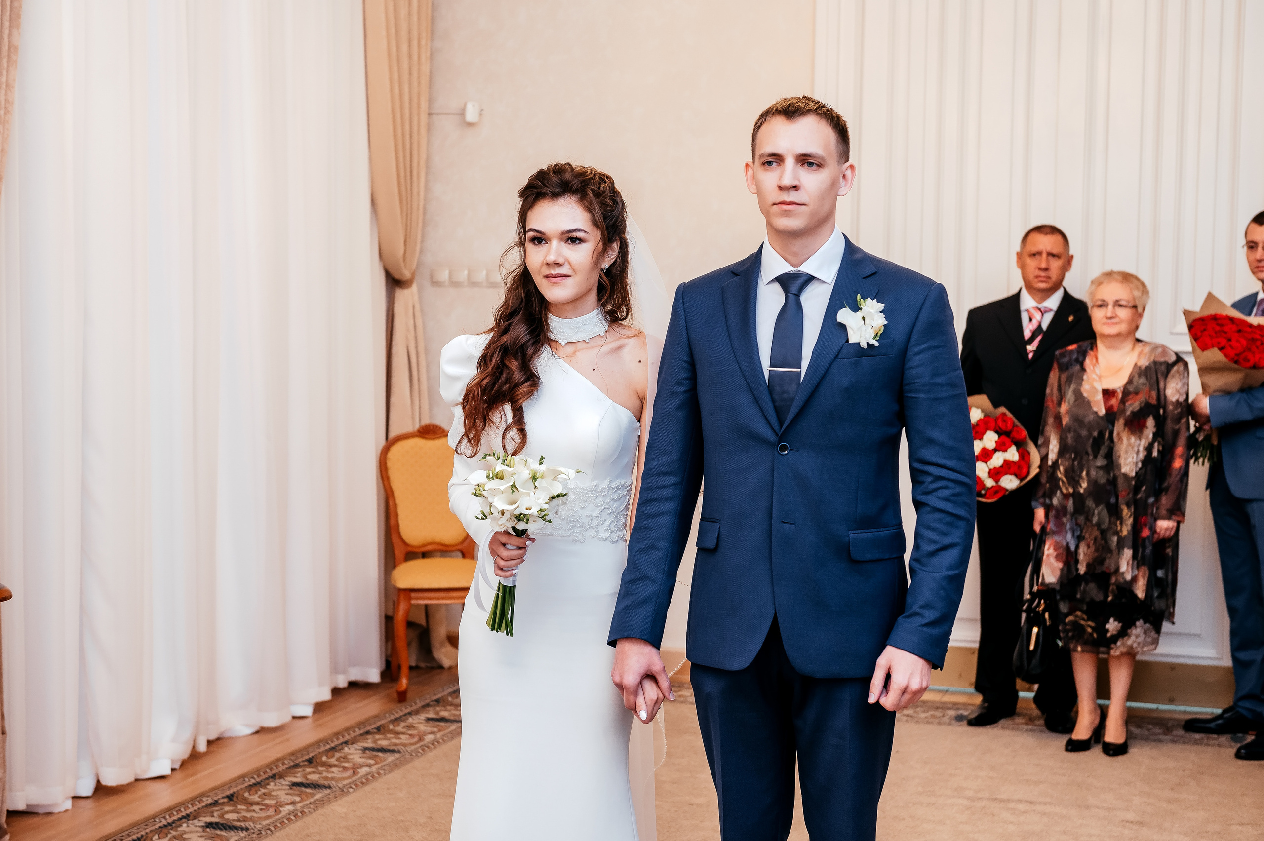 Прогулка в городе и Шуфутинский в 3 сентября. Свадьба для веселых!. Свадебный и семейный фотограф Виктория Носачёва. Щелково, Москва и МО