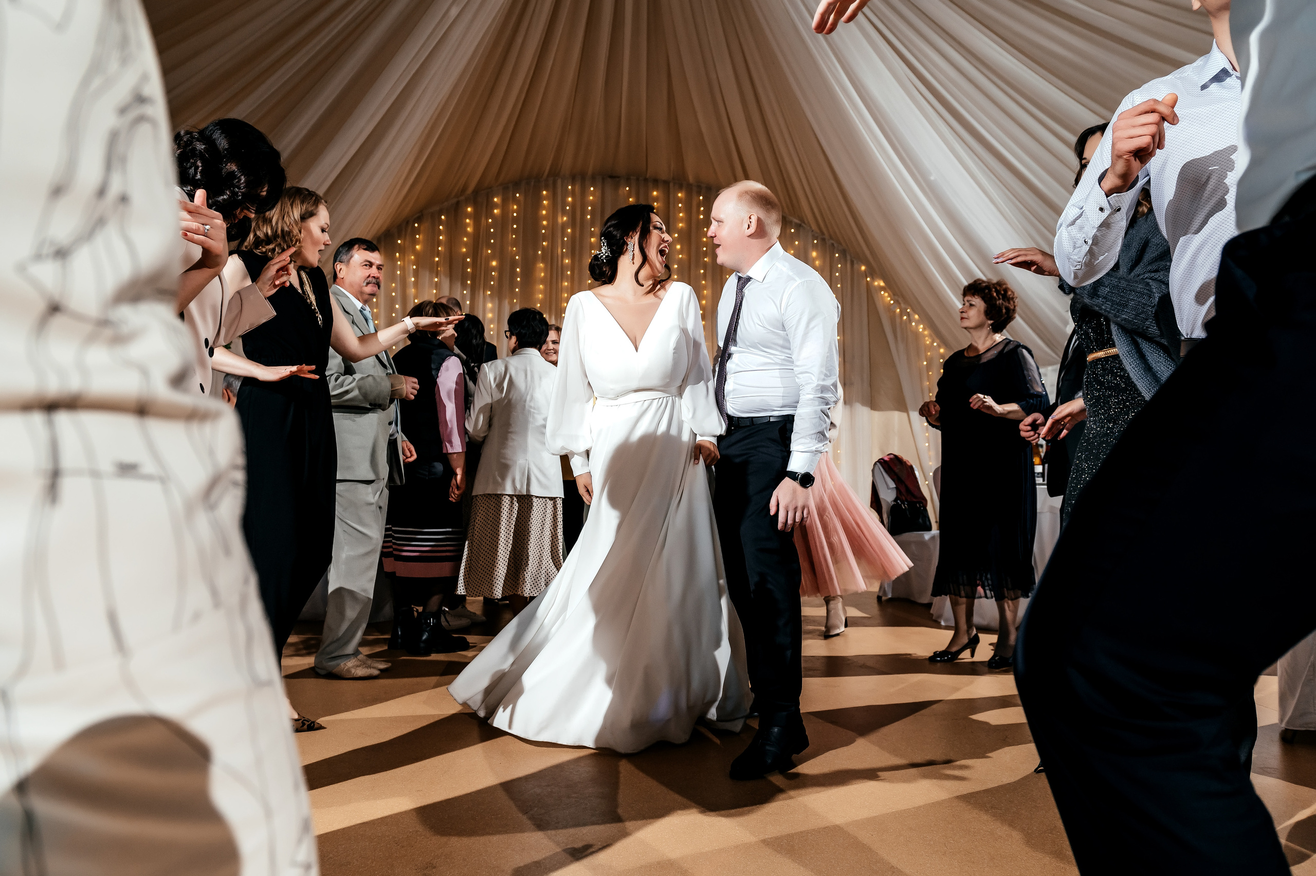 Свадьба Москва — Королёв, «Дворянское гнездо». Свадебный и семейный фотограф Виктория Носачёва. Щелково, Москва и МО