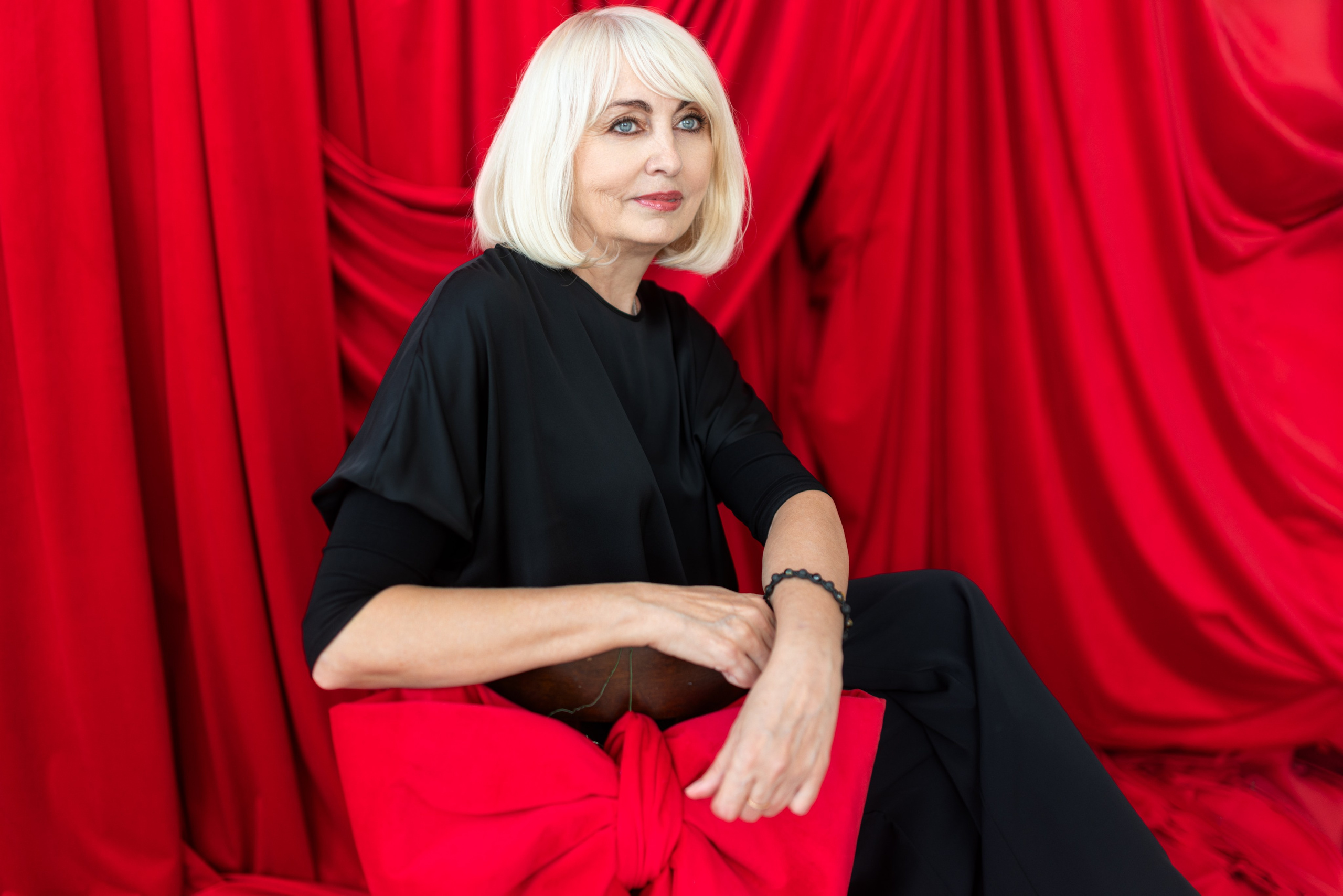 Портретная съемка в интерьерной студии для Елены в формате для «себя»