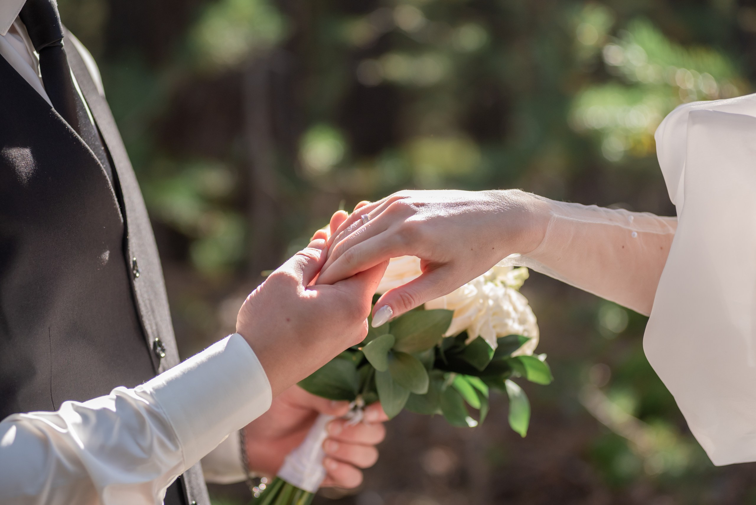 Валерий и Елена. Торжественный день. Фотограф в Сузуне — Зоя Попова (Собственная фотостудия)