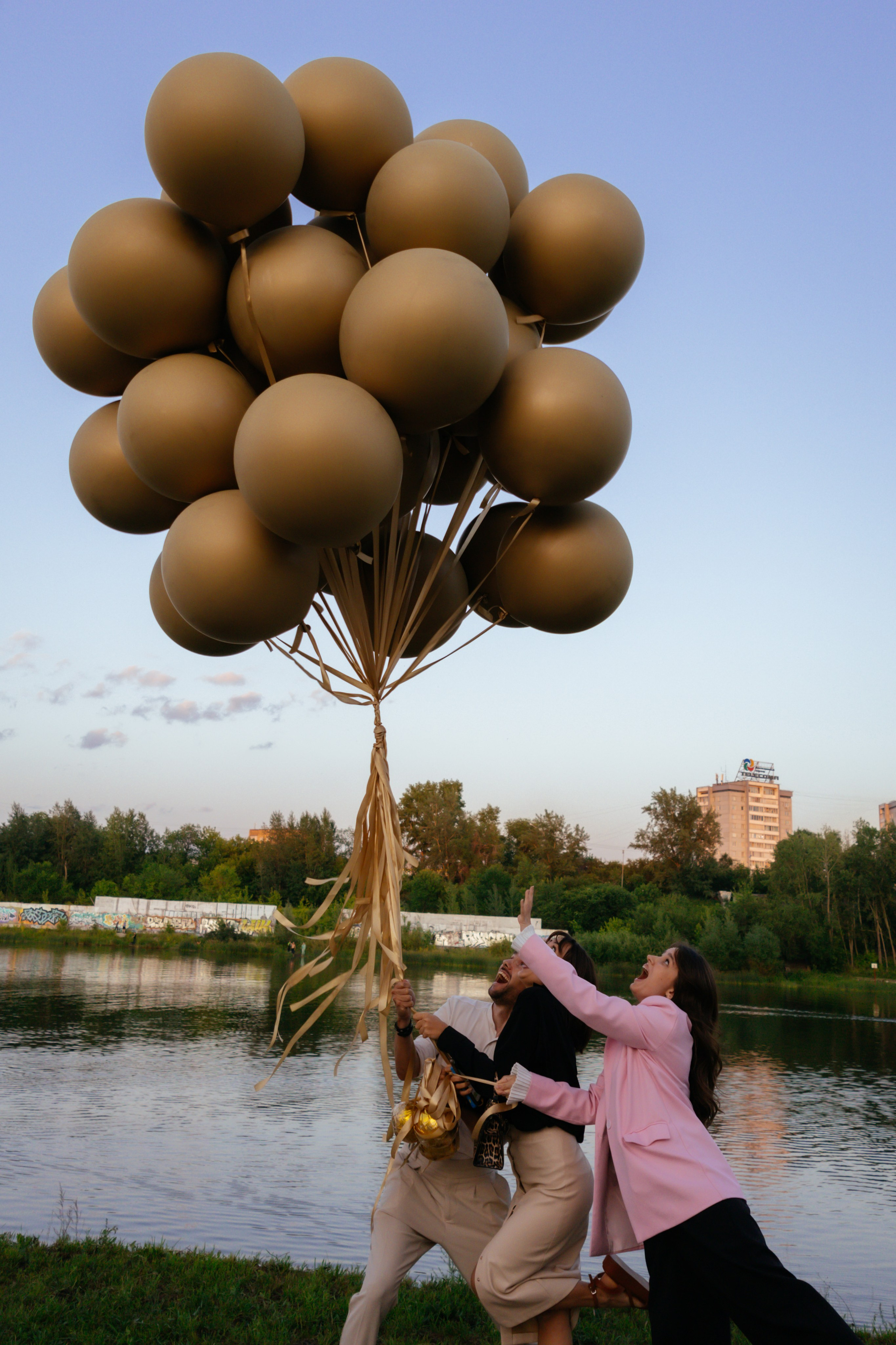 БИЗНЕС-ПИКНИК 2025. Фотограф Красноярск съемки лавстори, фотосессия в студии, портретная съемка, творческие фотосессии