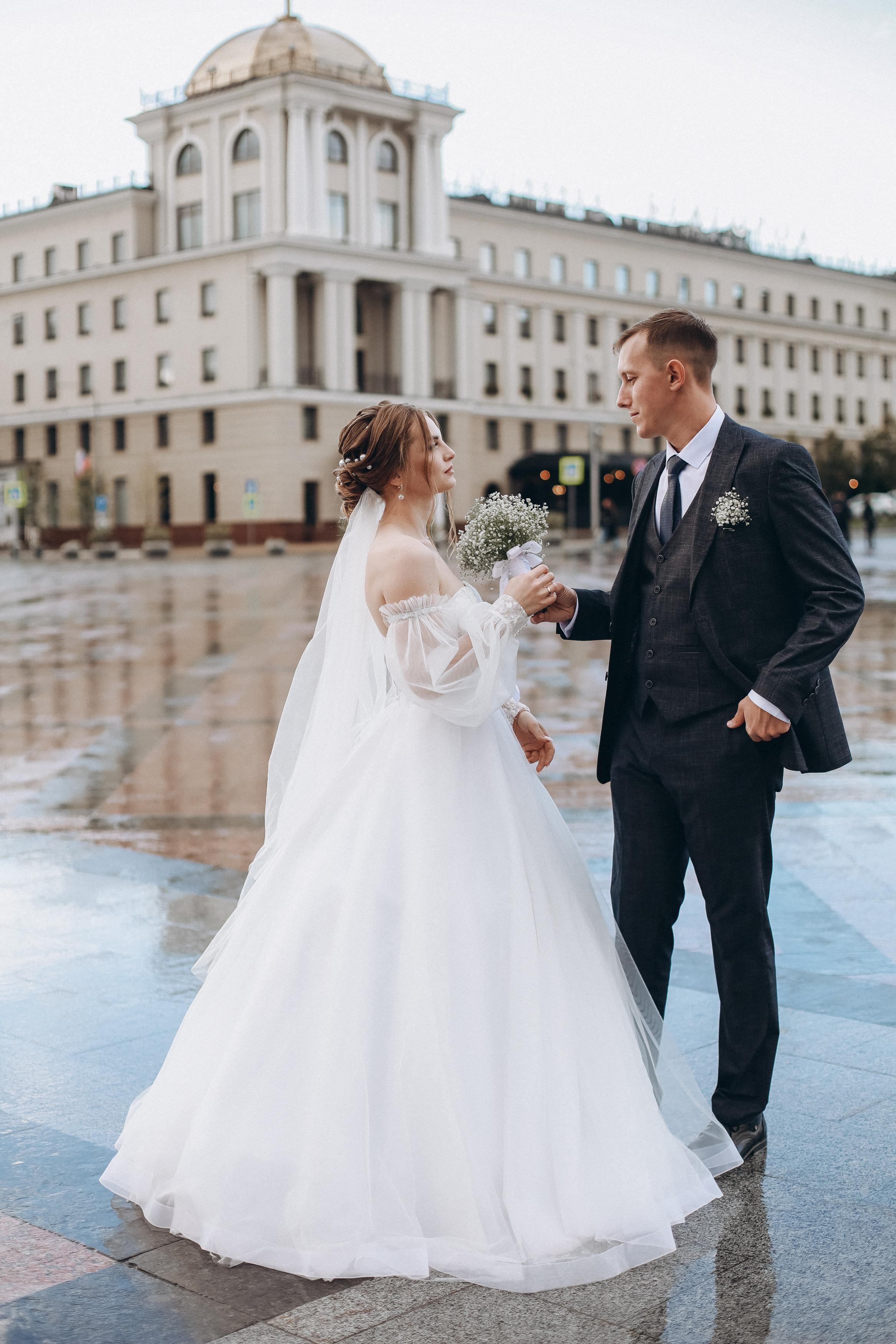 Прогулка в художественном музее. Свадебный и семейный фотограф Захарова Юлия