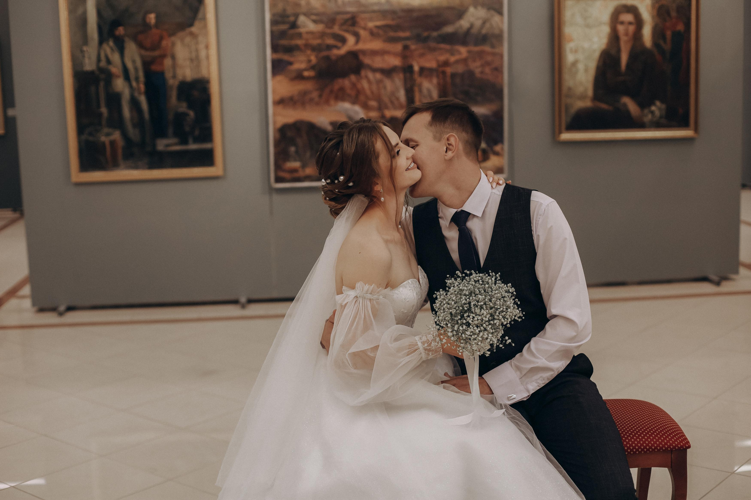 Прогулка в художественном музее. Свадебный и семейный фотограф Захарова Юлия