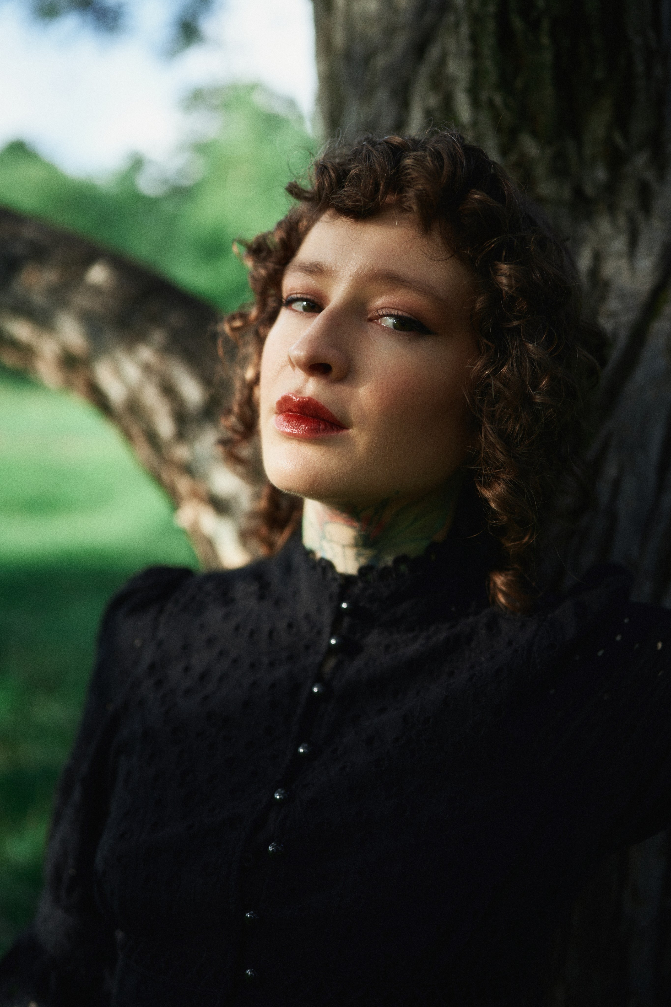 Женский портрет на природе — естественный свет и красота. Фотограф в Хабаровске Дмитрий Лемешков