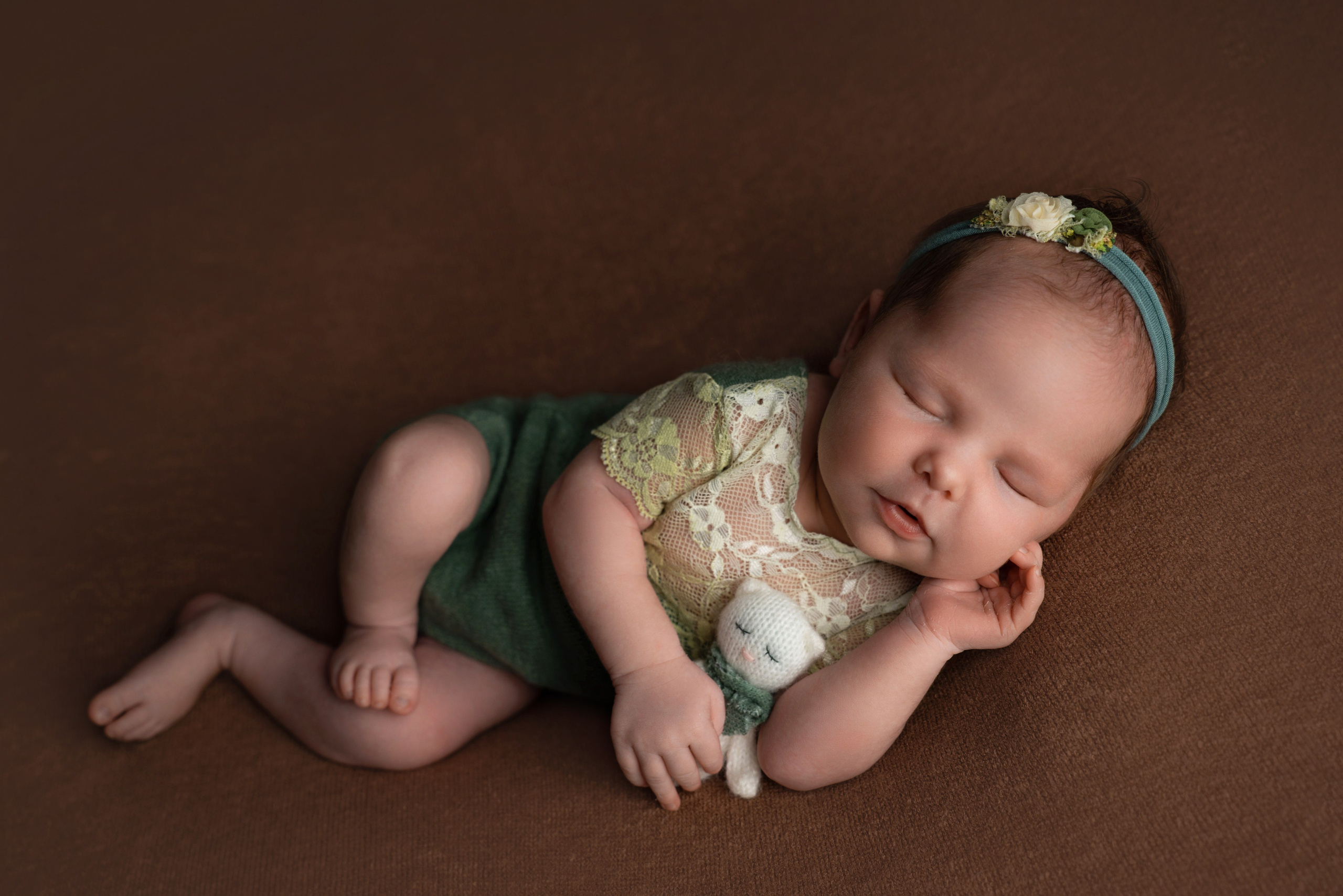 Ньюборн. Фотограф новорожденных Оренбург и свадебный фотограф Оренбург