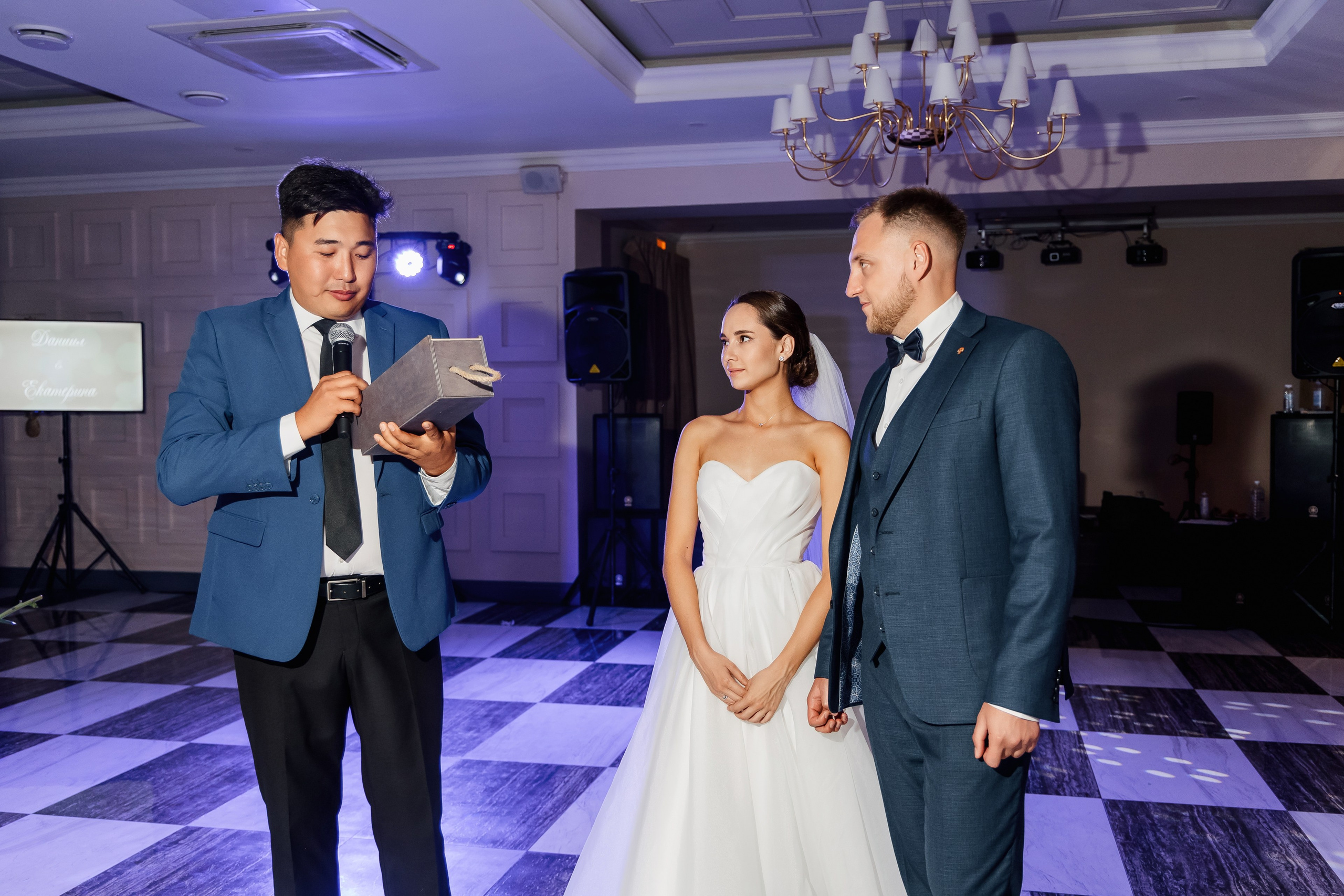 Данил и Екатерина. Sopka. Выездная регистрация. Свадебный фотограф в Хабаровске