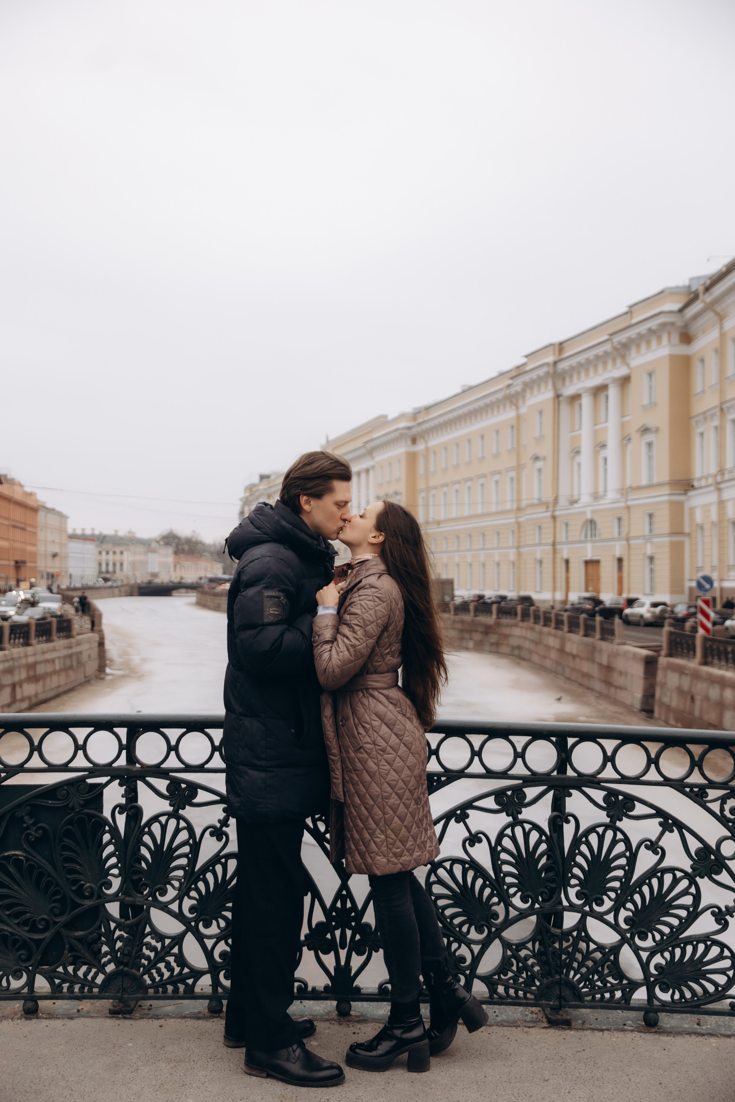 Прогулка по дворцовой площади, Зимний дворец, Миллионная. Фотограф в Санкт-Петербурге Разиля Идиятуллина