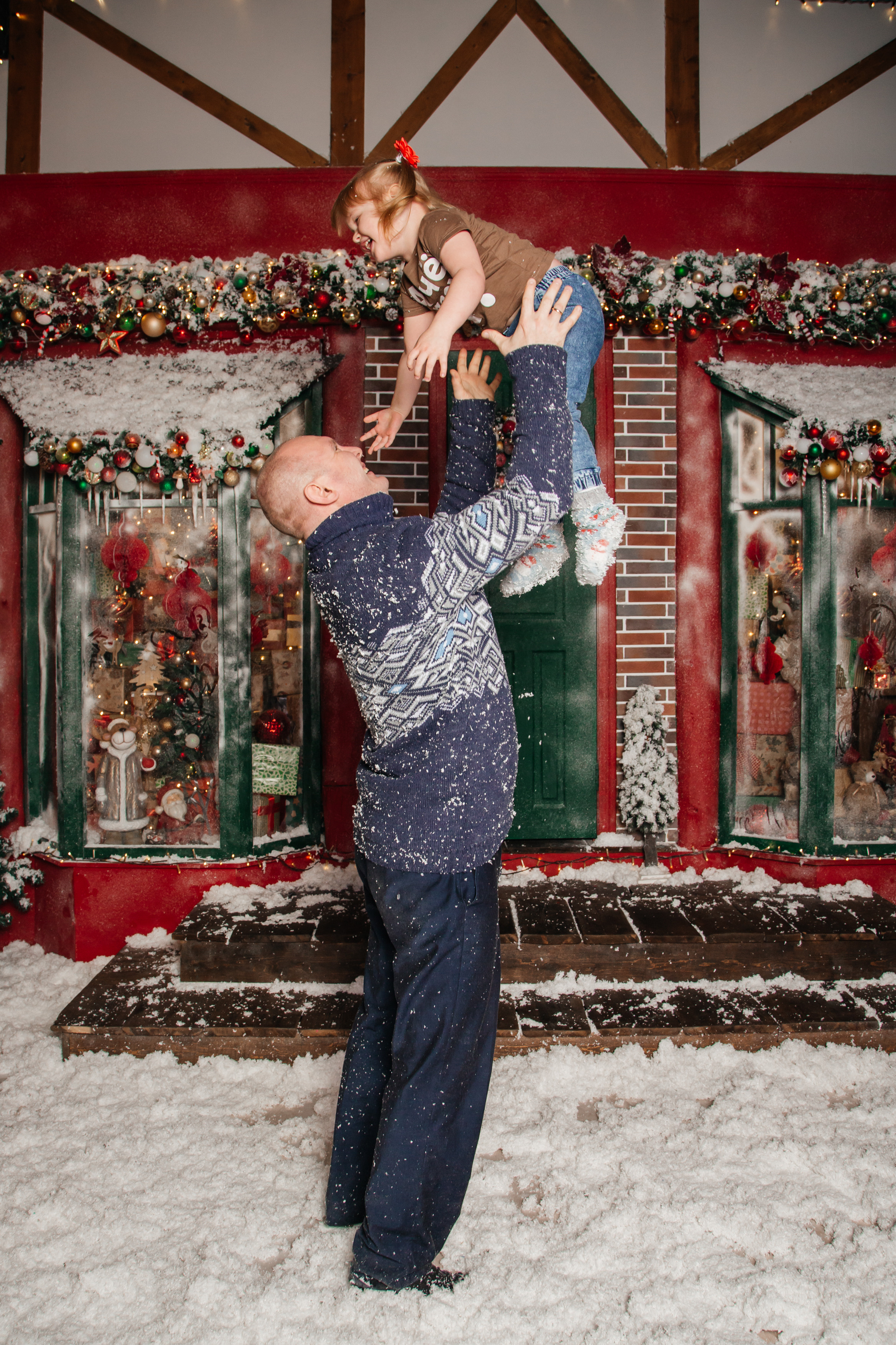 Семейная фотосессия в студии Роял. Свадебный и семейный фотограф в Новосибирске Ирина Дорошкова