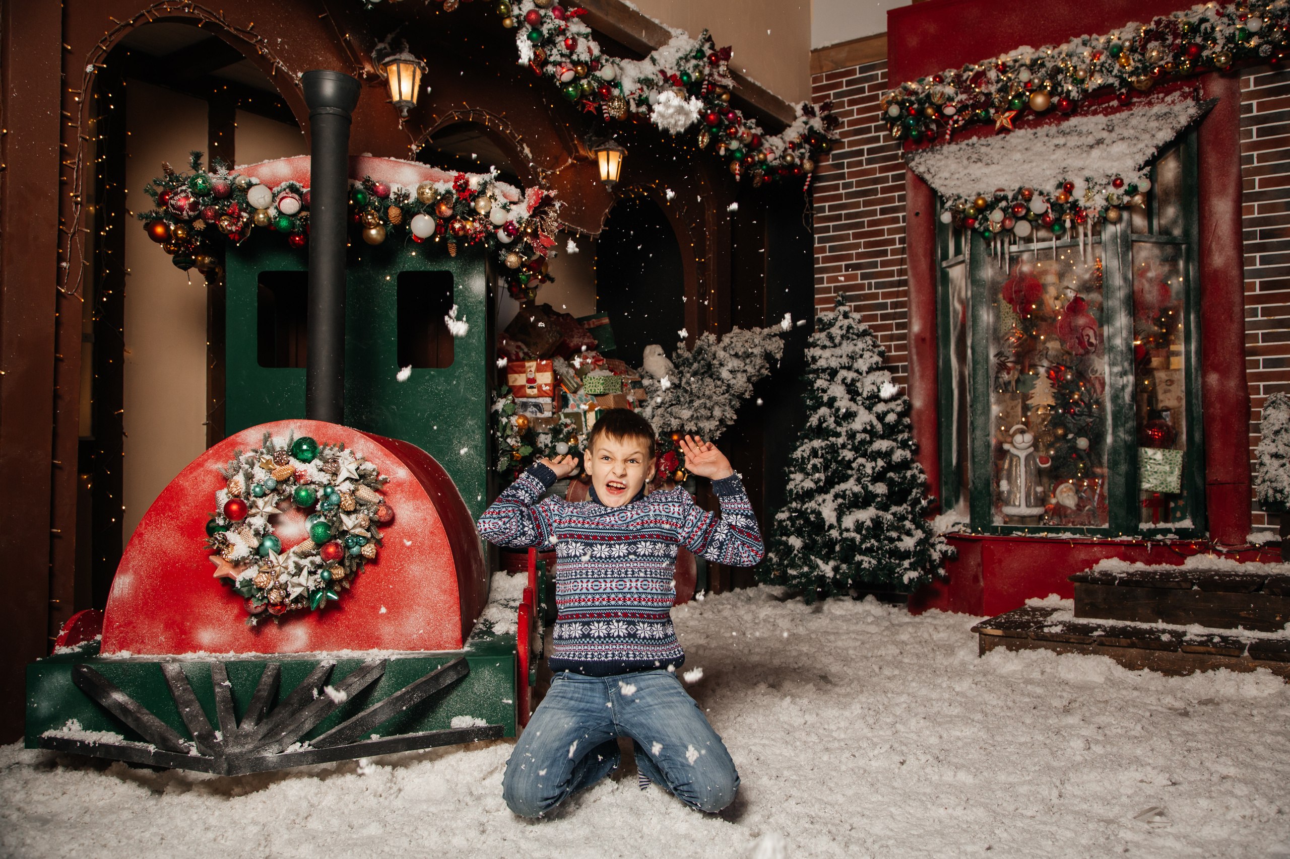 Семейная фотосессия в студии Роял. Свадебный и семейный фотограф в Новосибирске Ирина Дорошкова