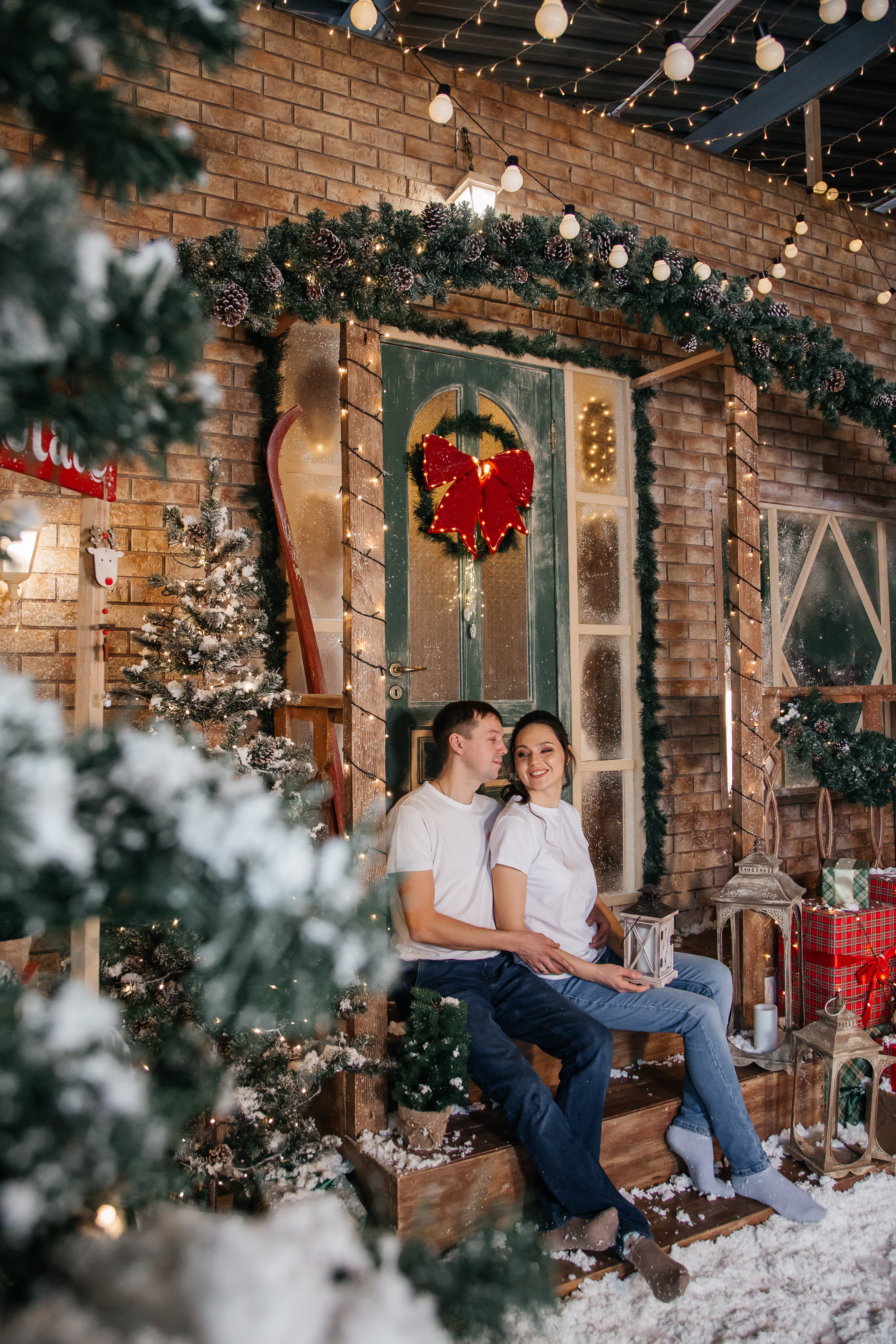 Семейная фотосессия в фотостудии Зазеркалье. Свадебный и семейный фотограф в Новосибирске Ирина Дорошкова