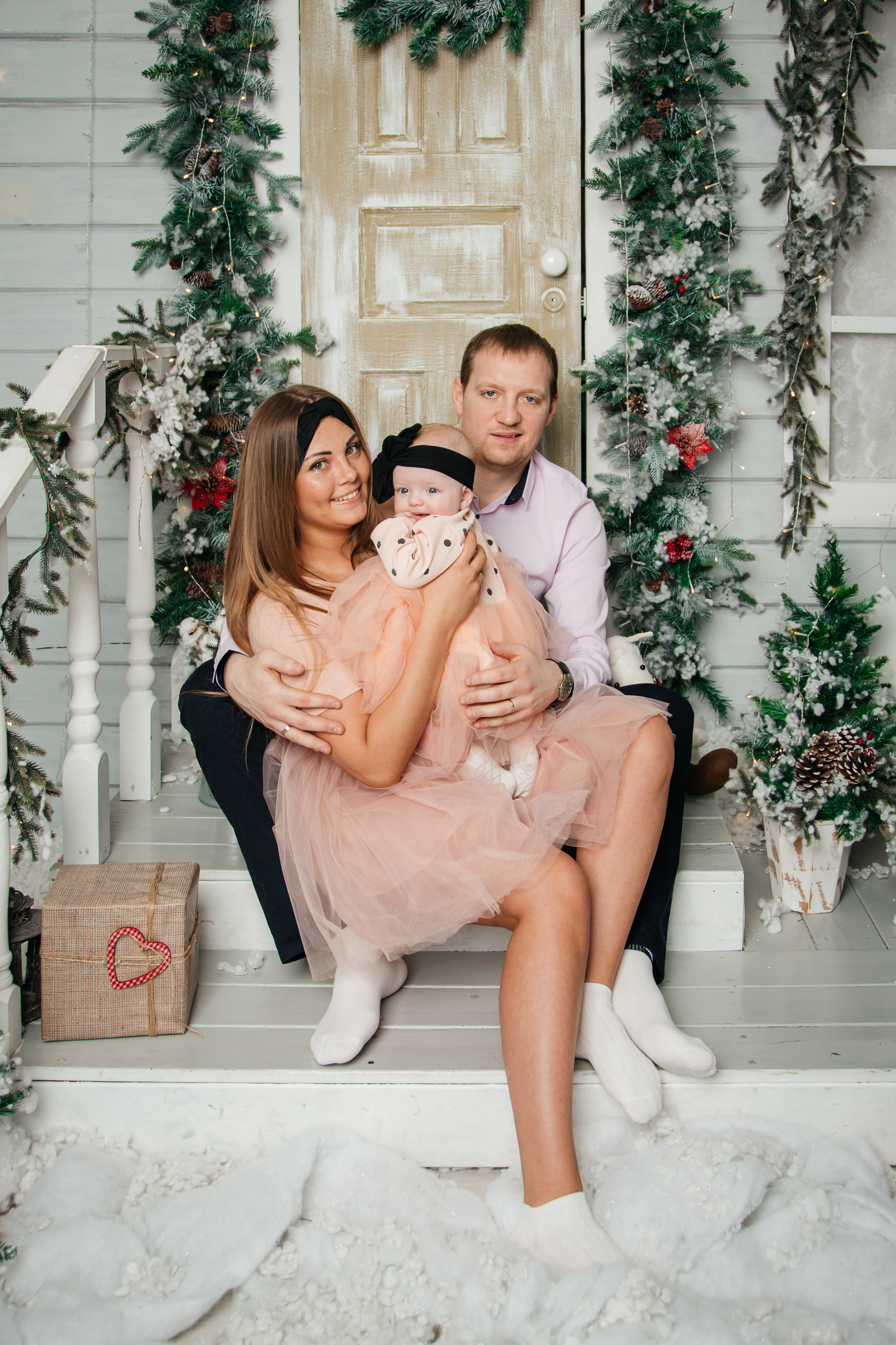 Надежда, Артем и Элина. Свадебный и семейный фотограф в Новосибирске Ирина Дорошкова