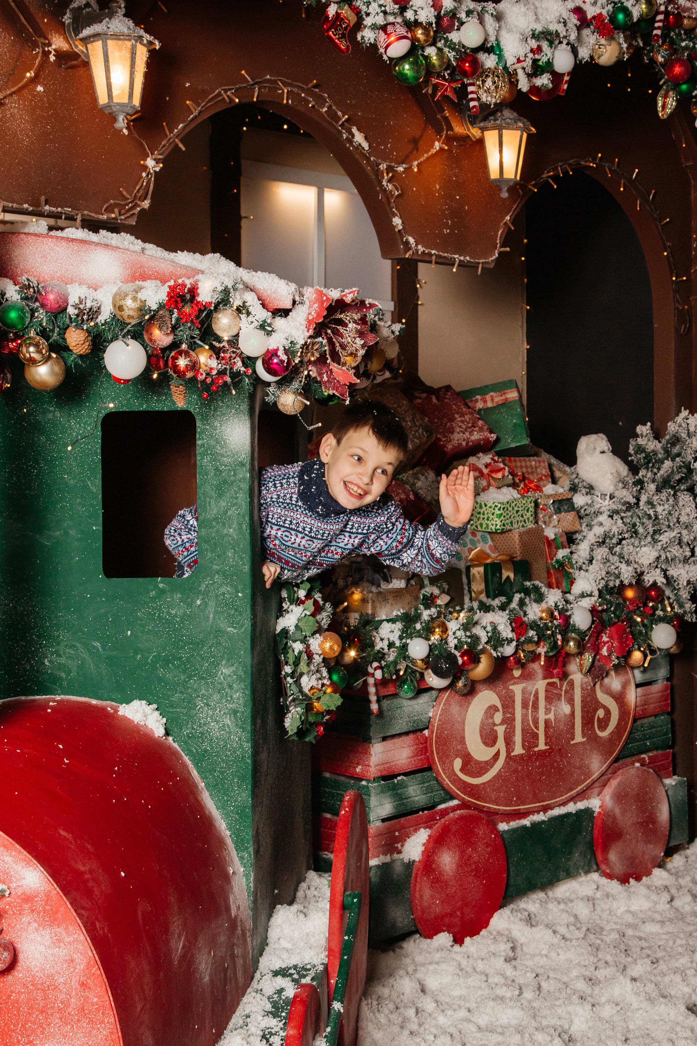 Семейная фотосессия в студии Роял. Свадебный и семейный фотограф в Новосибирске Ирина Дорошкова