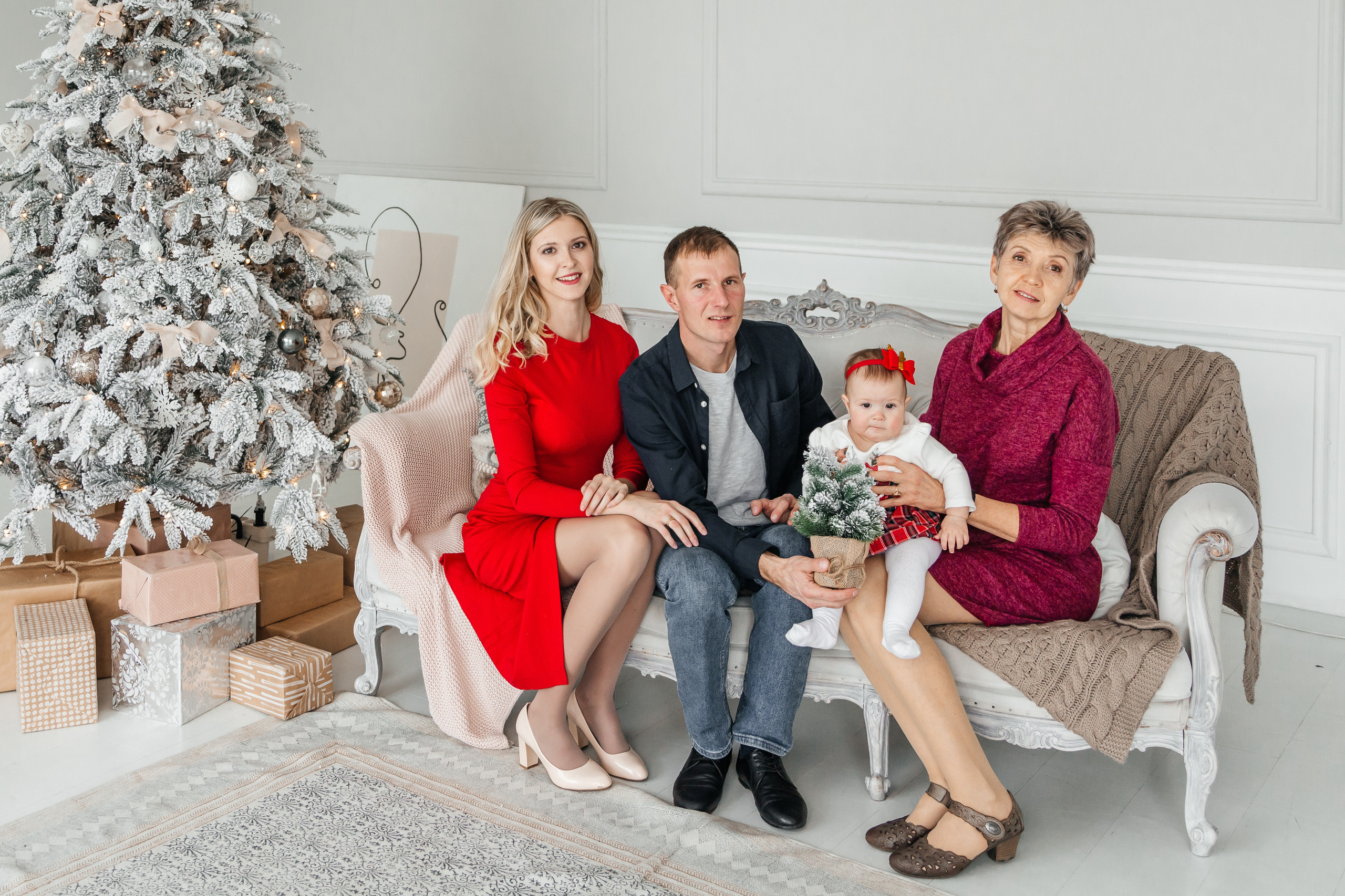 Анастасия, Алексей и Алиса. Свадебный и семейный фотограф в Новосибирске Ирина Дорошкова