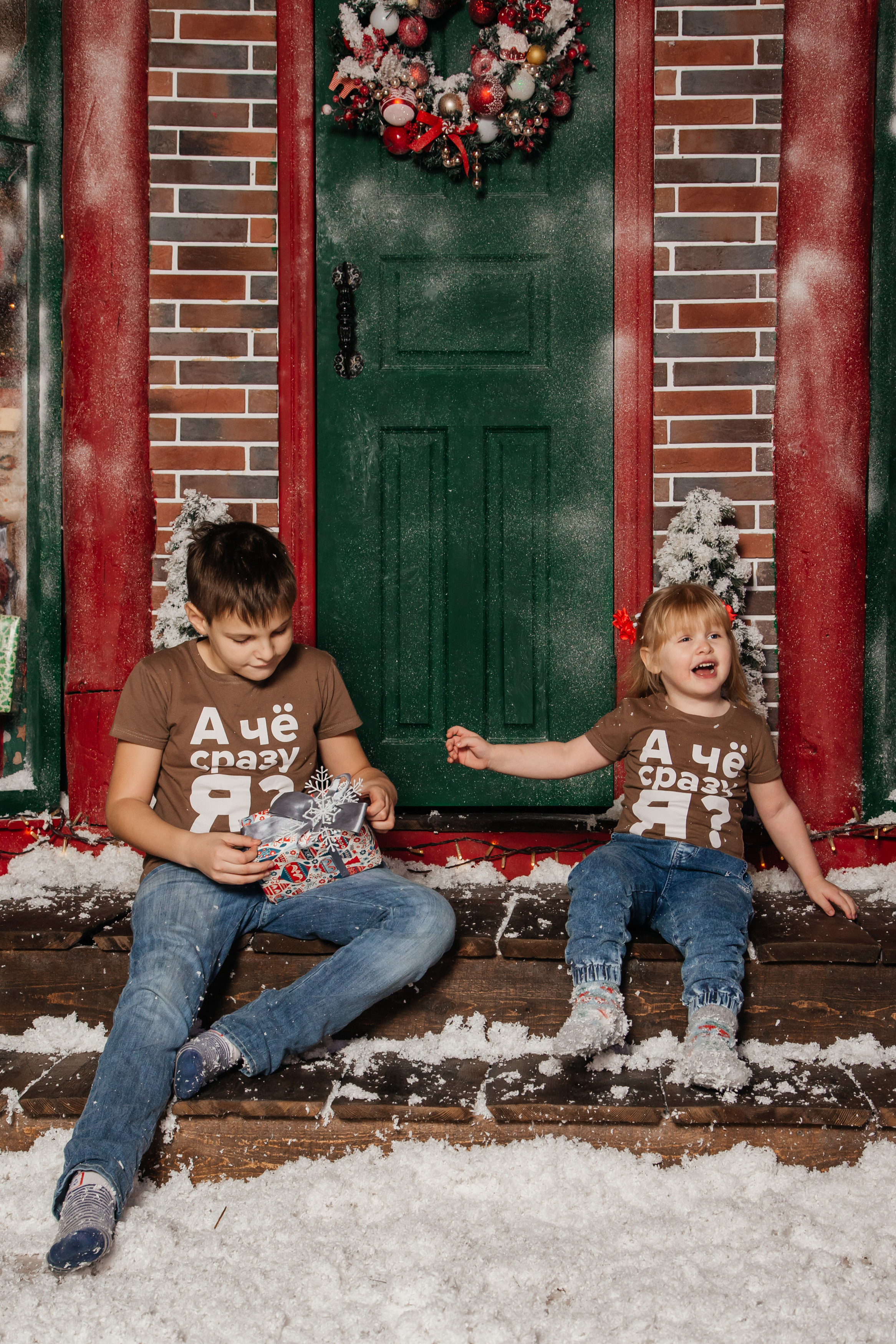 Семейная фотосессия в студии Роял. Свадебный и семейный фотограф в Новосибирске Ирина Дорошкова