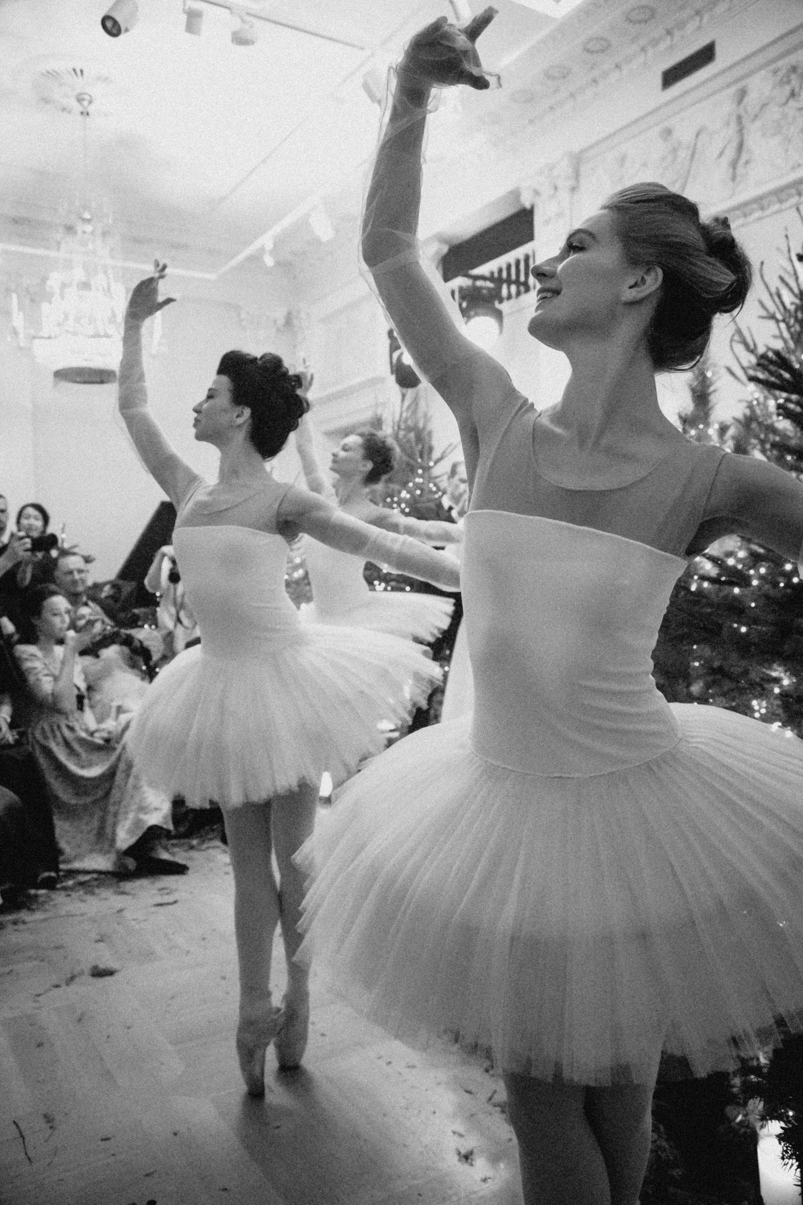 балерины на свадьбе