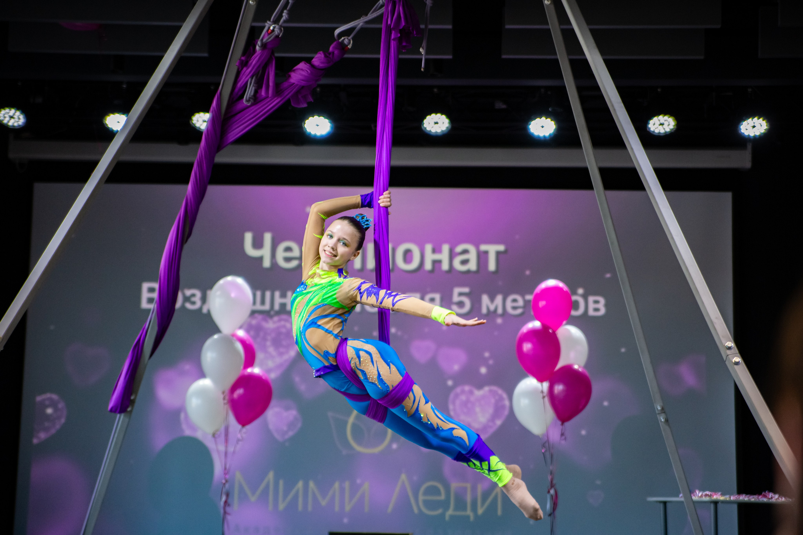 Чемпионат по воздушной гимнастике. Фотограф Шагалов Михаил