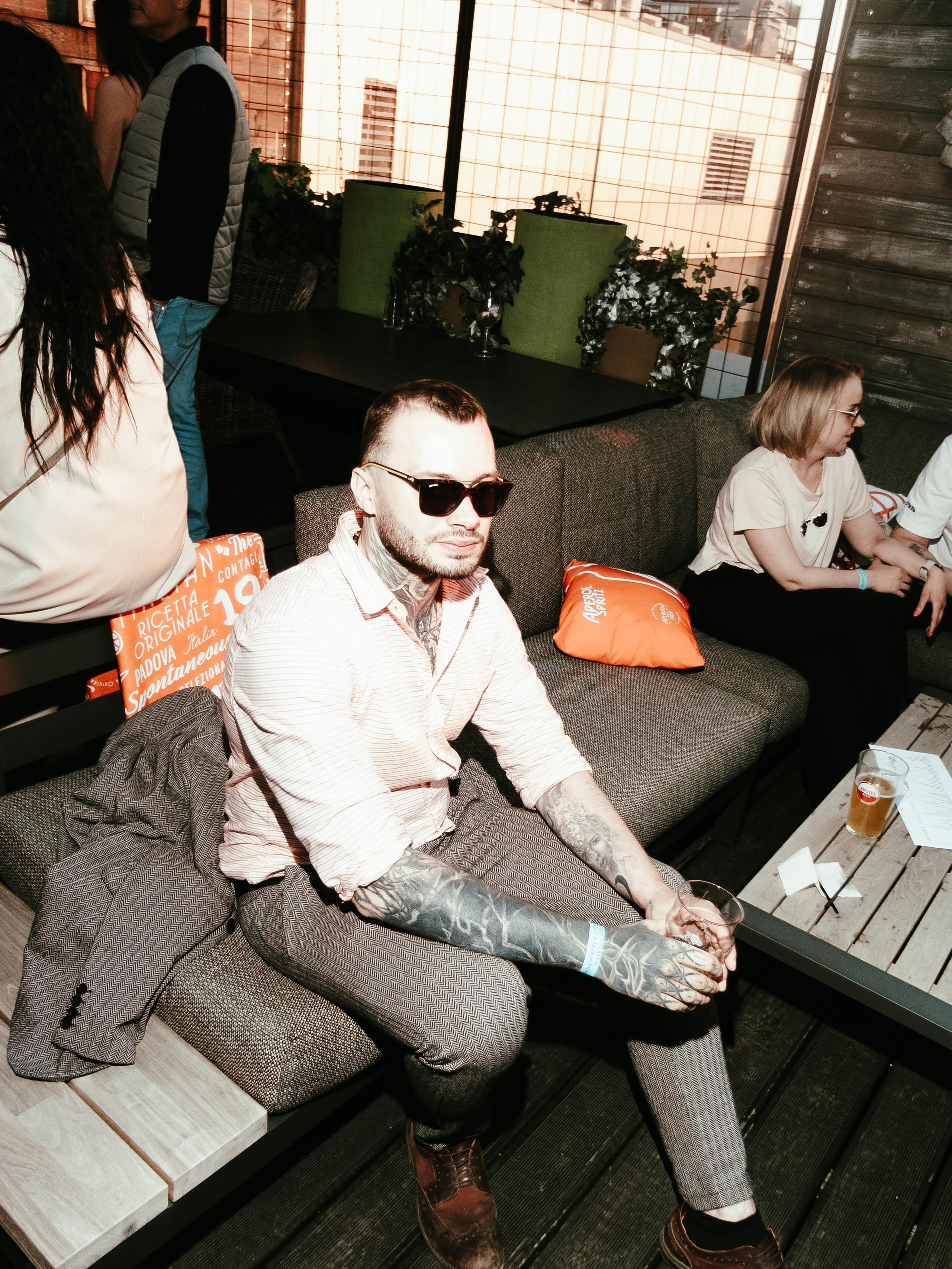 ROOF PLACE 18\05. Коммерческий Фотограф Виктор Фоменых