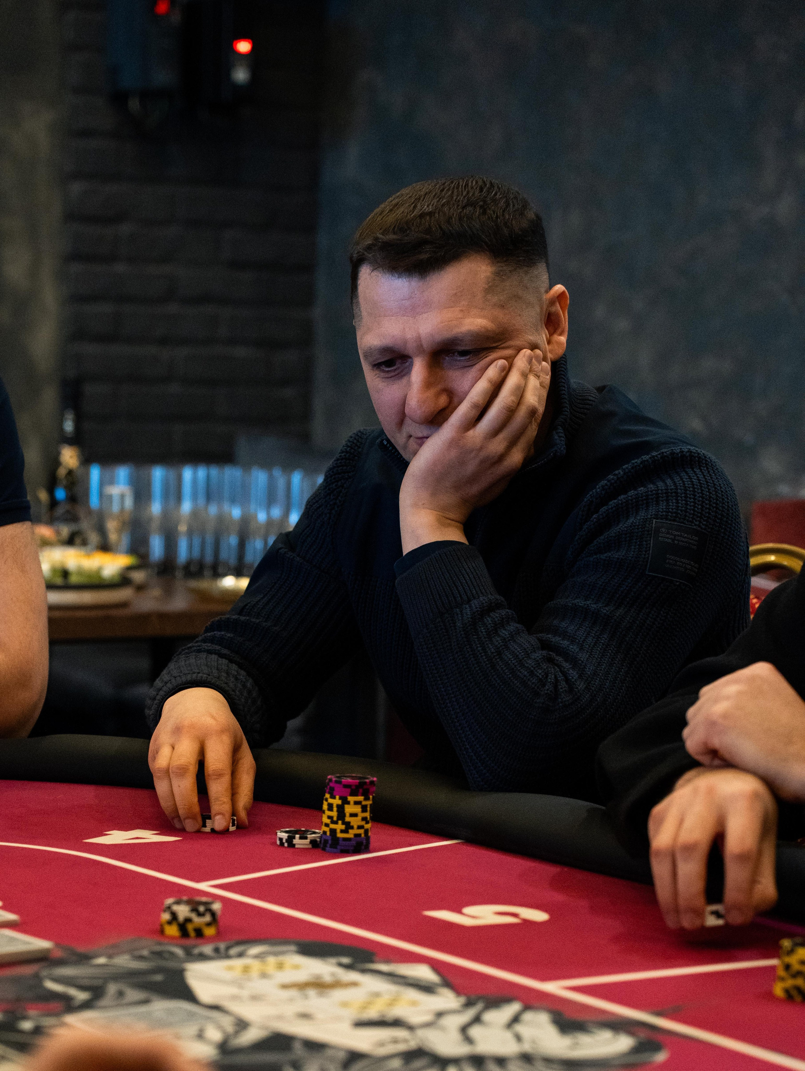 Joker Poker Club 28.02.2026. Коммерческий и художественный фотограф и видеограф в Москве Арсений Тургенев