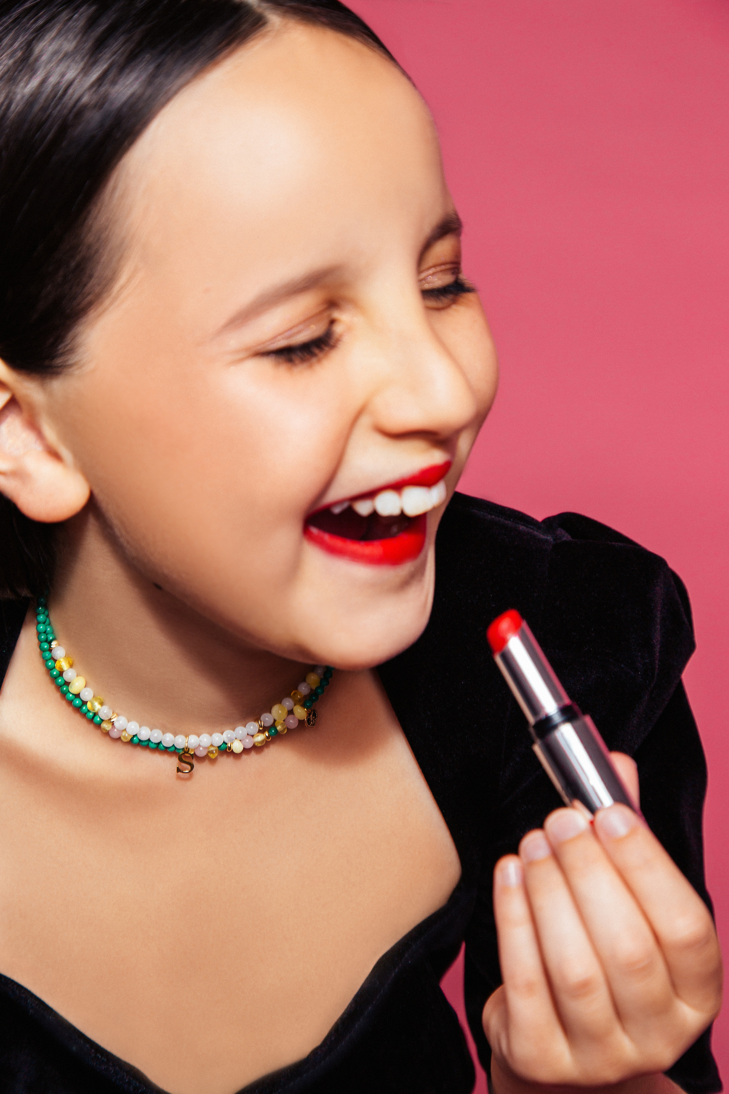 Красивая съёмка для бренда небанальных украшений. Света Полетаева Москва