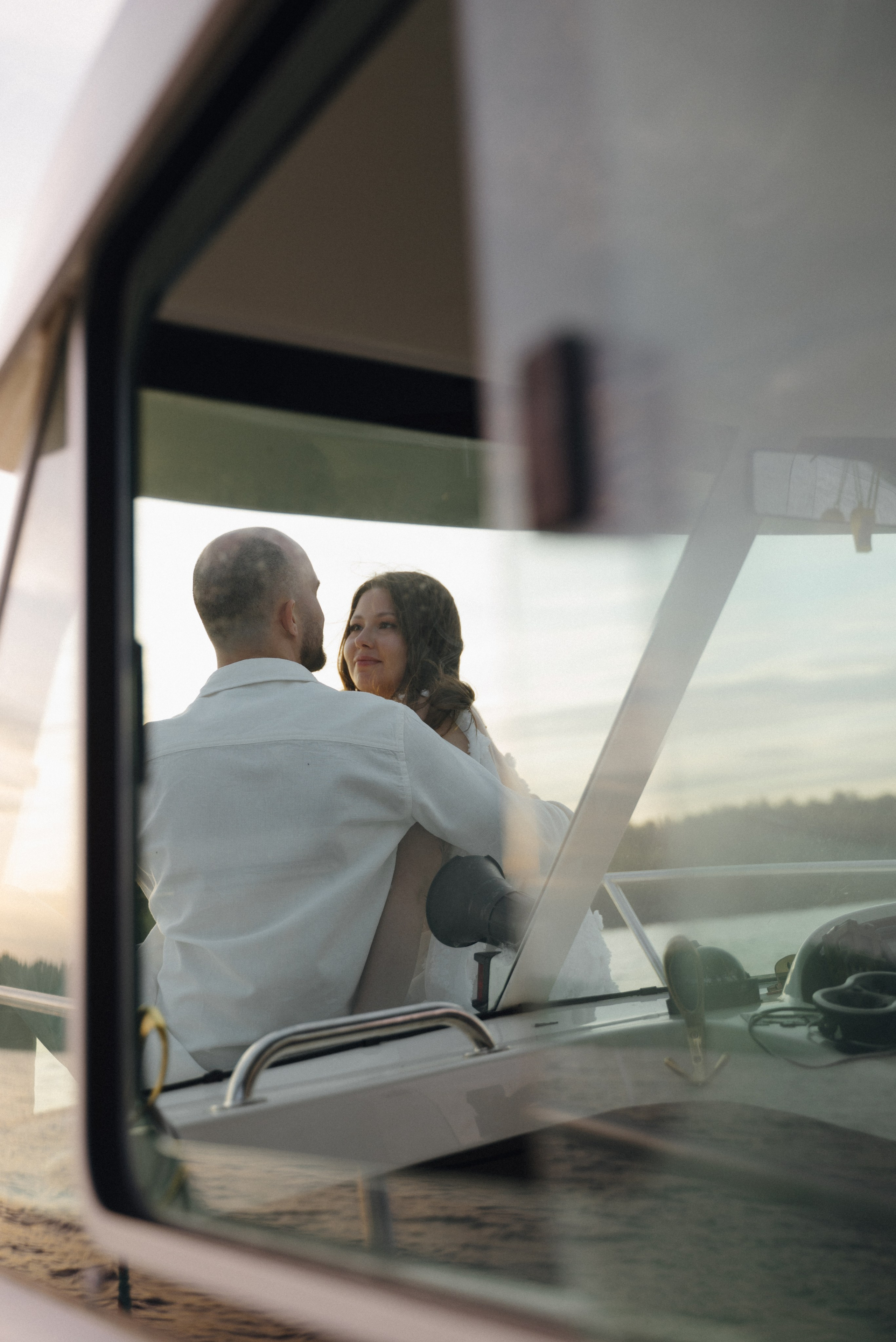 Елизавета и Роман. Репортажный и свадебный фотограф в Сургуте