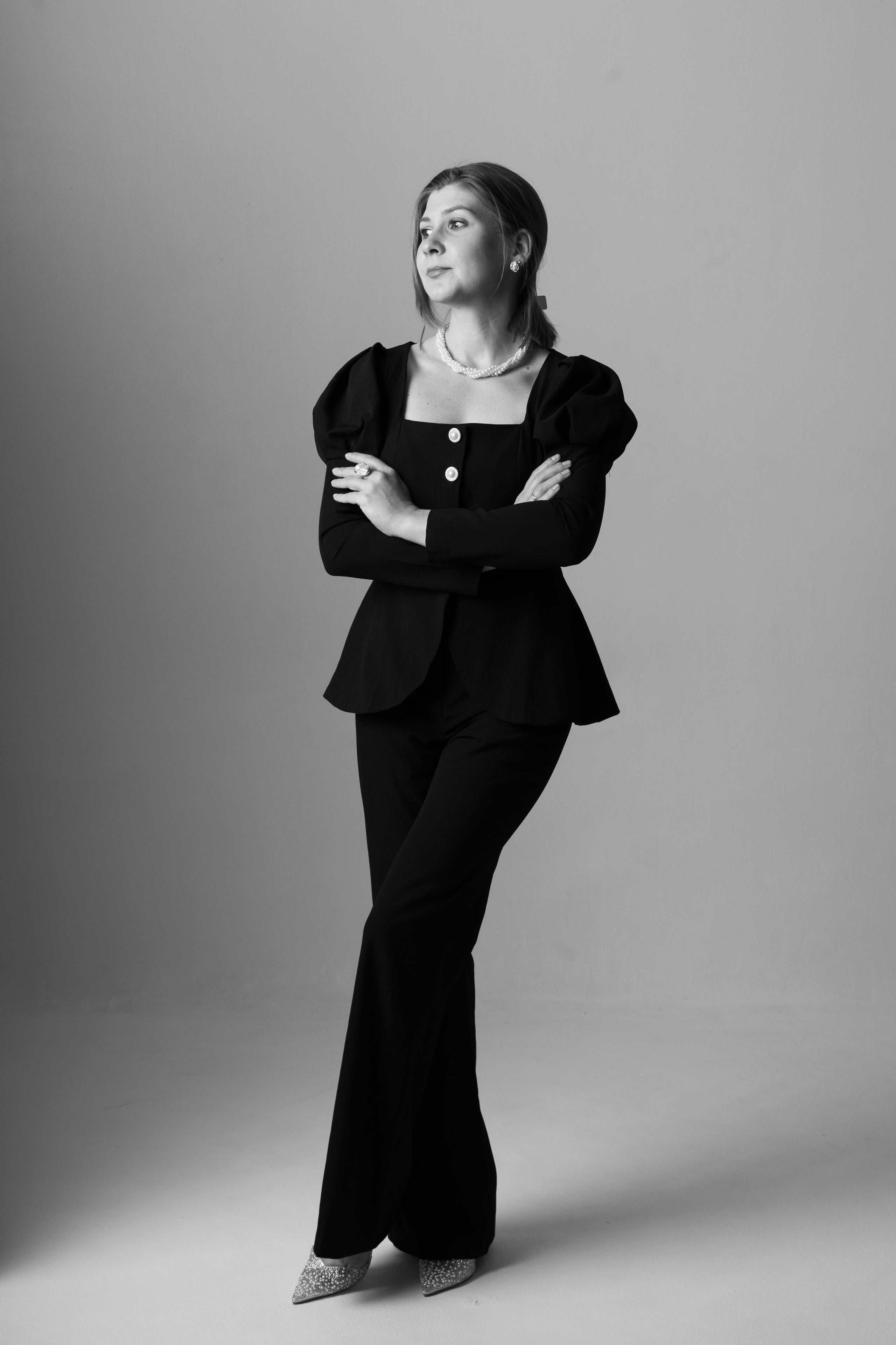 Студийная съемка. Привет, меня зовут Юлия Великая!