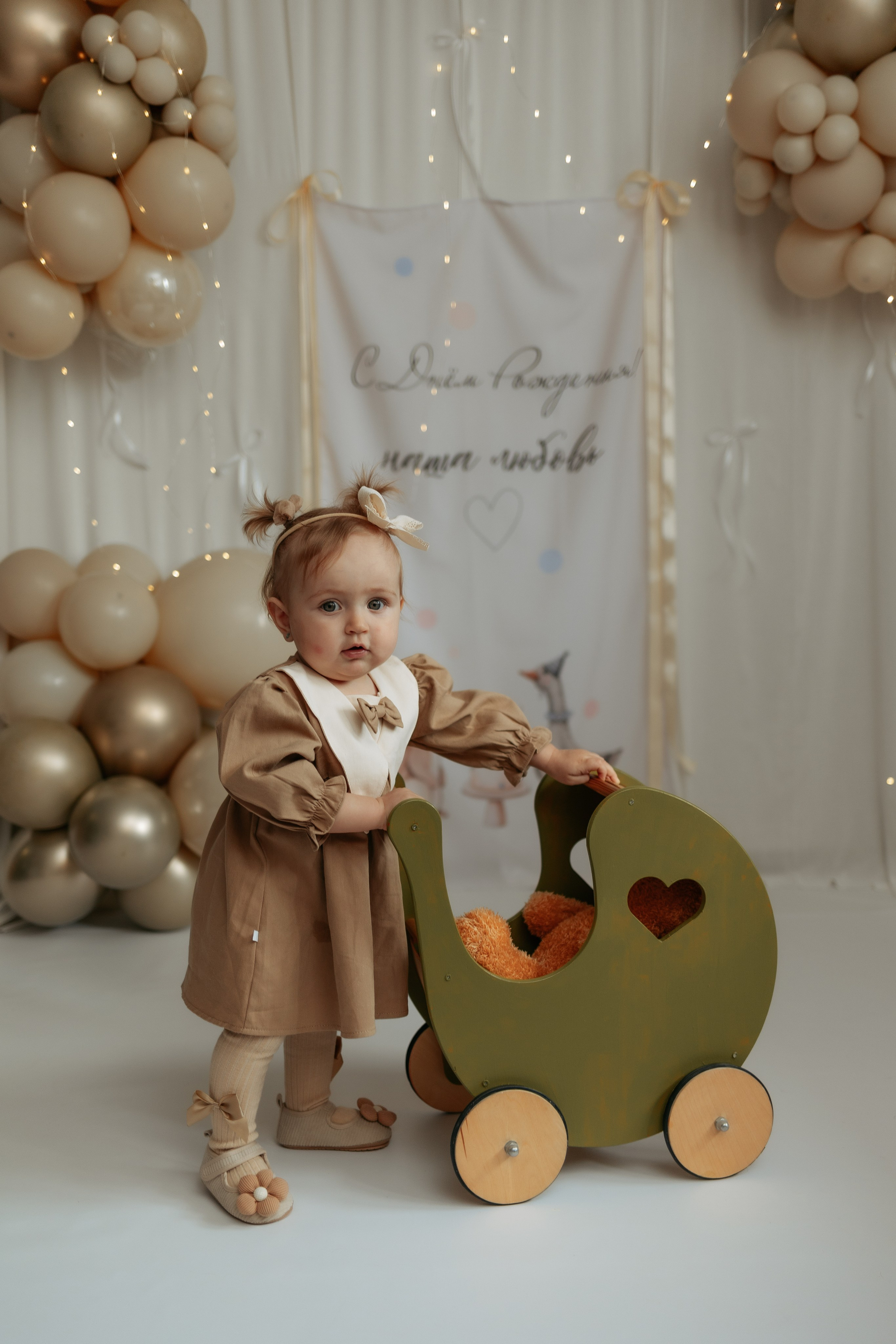 Годики, в моей студии. Фотограф на первый годик, семейный и детский фотограф в Новосибирске