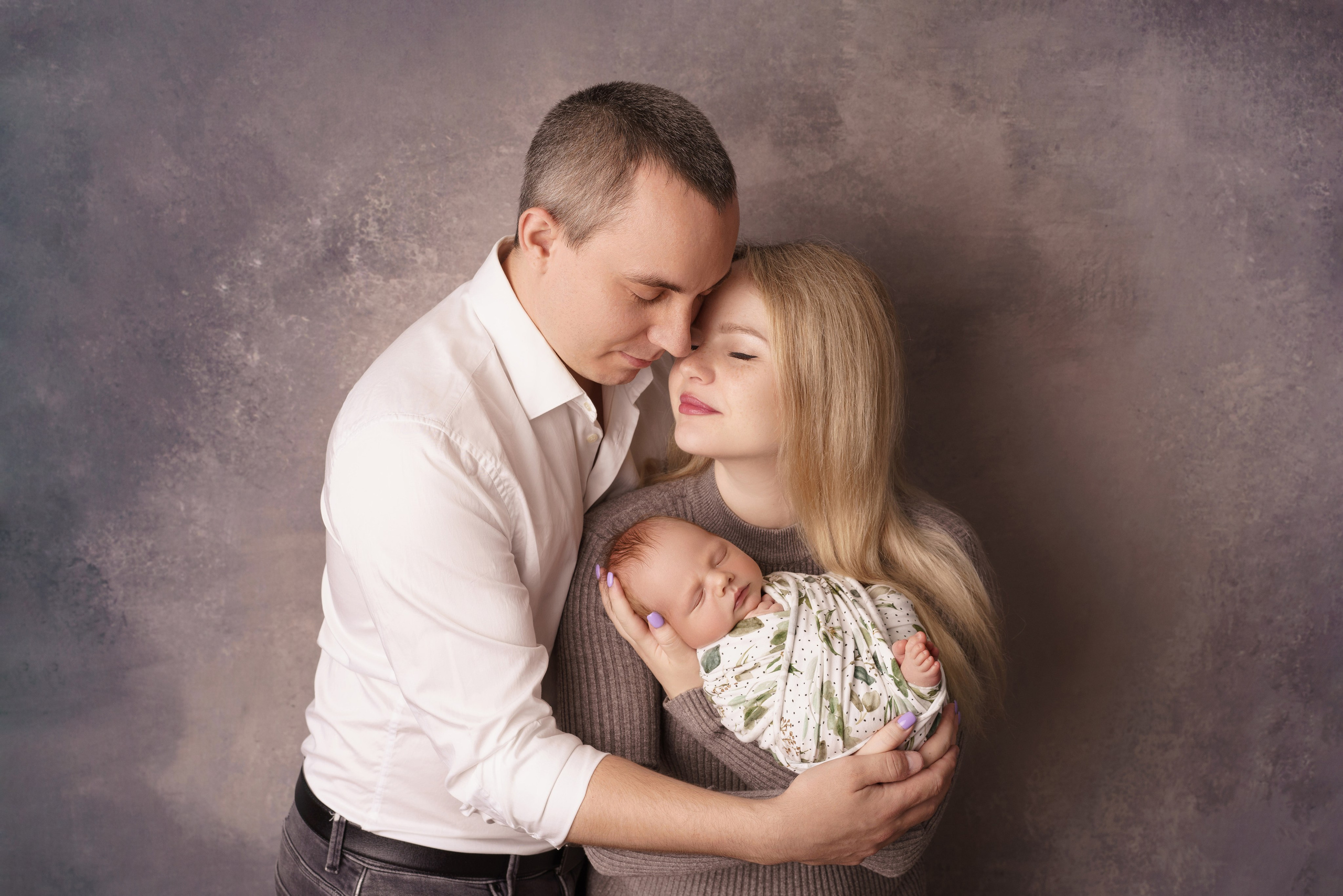 Семейные фотосессии с новорожденными | Трогательные кадры малышей и их близких в Москве и МО. Фотосессия новорожденных в Москве и Московской области | Профессиональный фотограф newborn — Татьяна Иванова