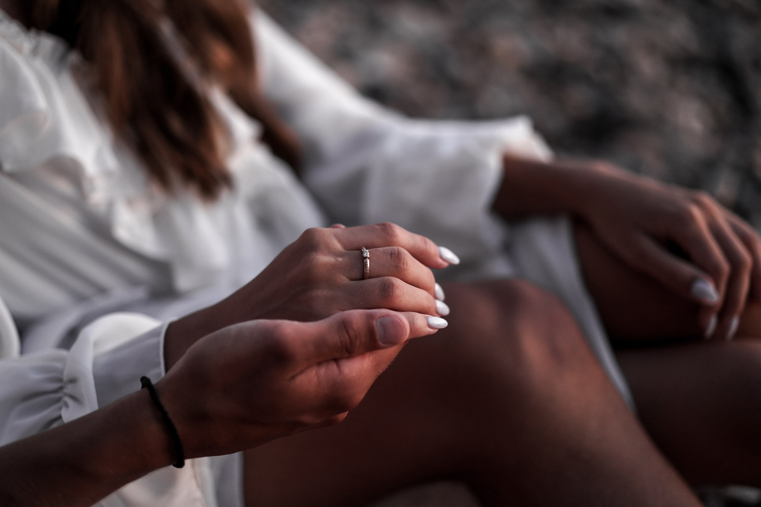 Матвей и Софья на фотосессии дикого пляжа Грот Дианы в Крыму. Свадебный фотограф в Ростове-на-Дону. Таинство Крещения и Венчания, семейные фотосессии. Алёна Чёботова