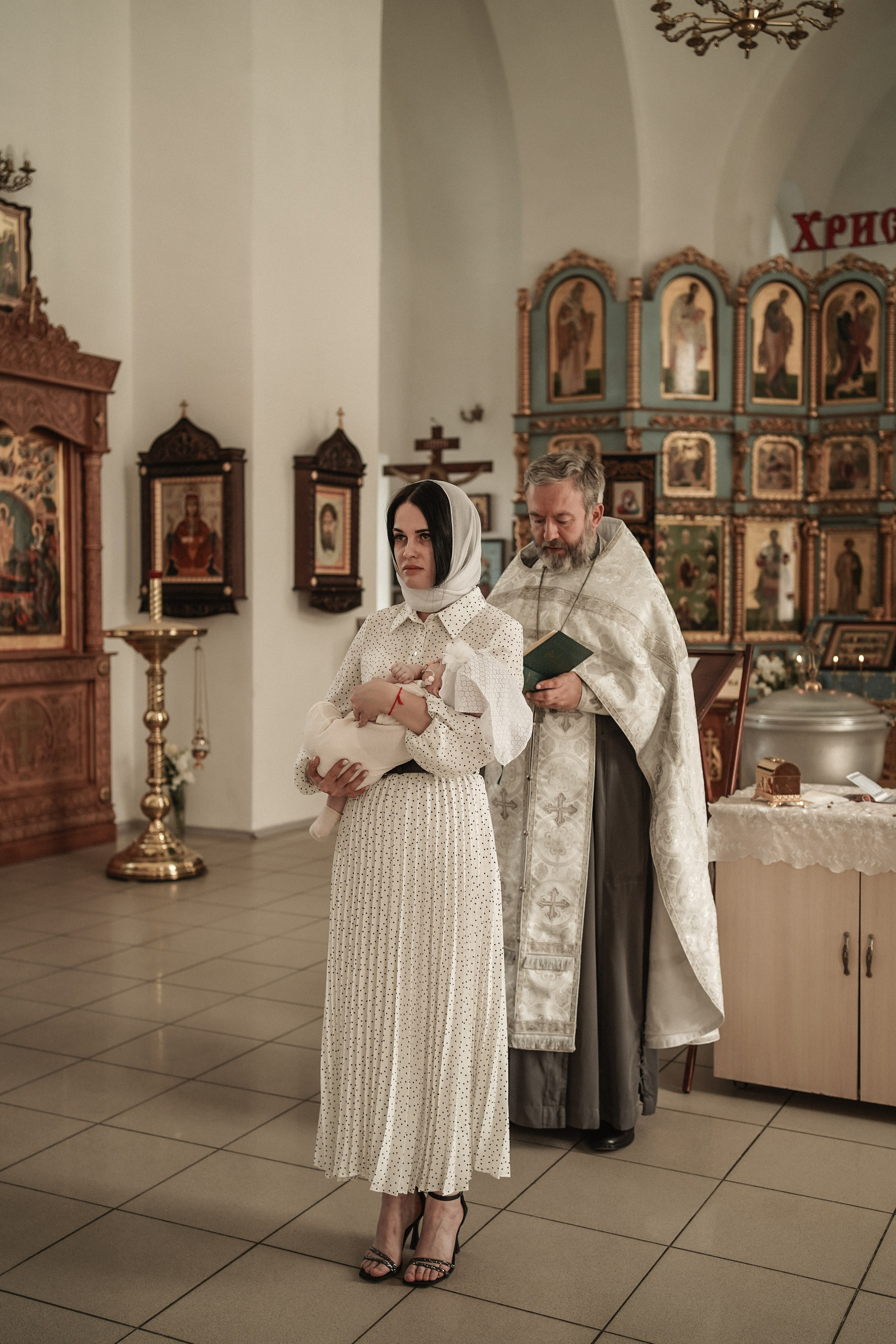 Таинство Крещения в Успенском храме. Свадебный фотограф в Ростове-на-Дону. Таинство Крещения и Венчания, семейные фотосессии. Алёна Чёботова