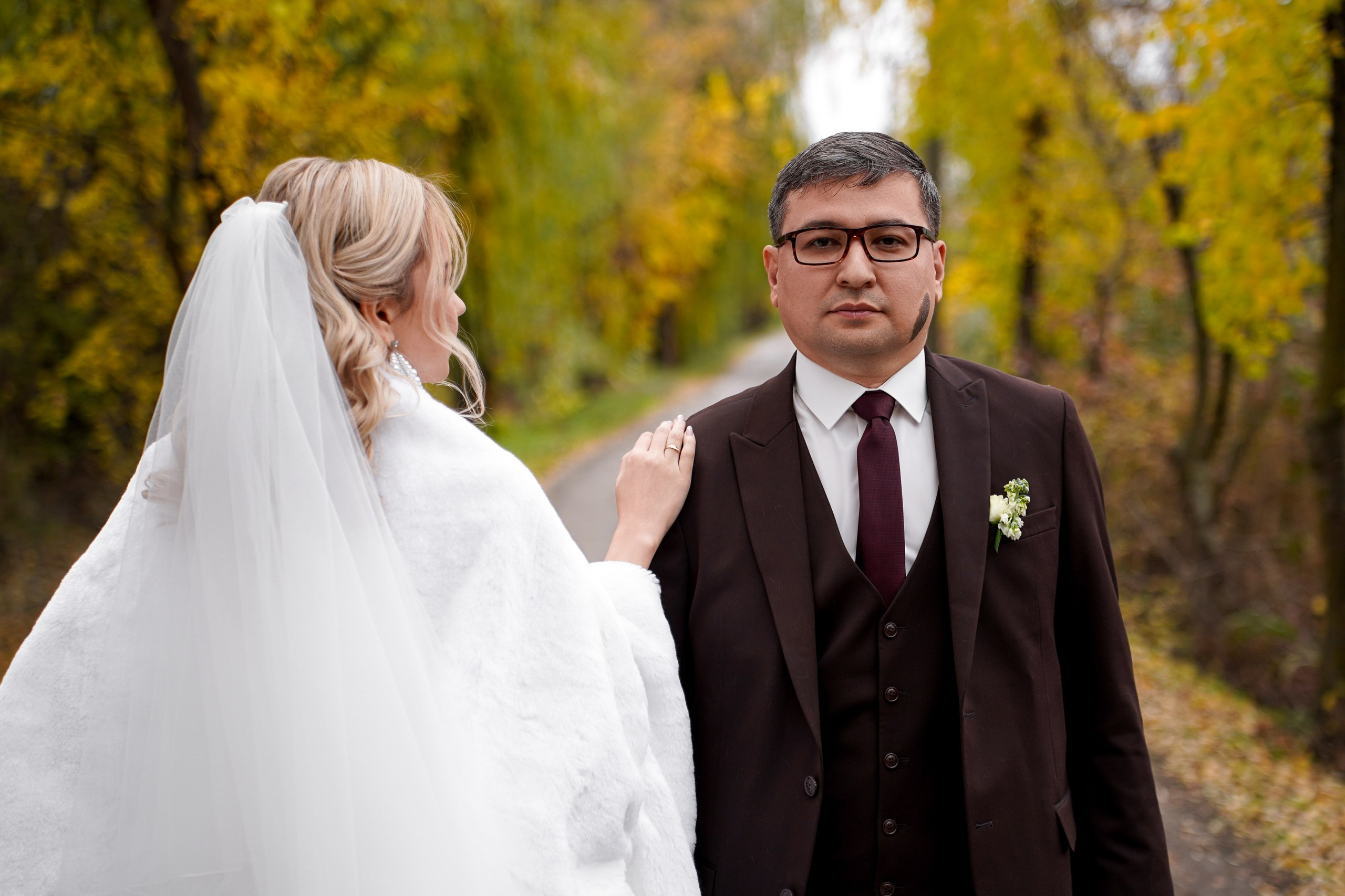 Свадебная фотосессия «4 часа». Отель Резиденция в Ростове-на-Дону. Кадры молодоженов на природе. Фотосессия банкета 1 час. Свадебный фотограф в Ростове-на-Дону. Таинство Крещения и Венчания, семейные фотосессии. Алёна Чёботова