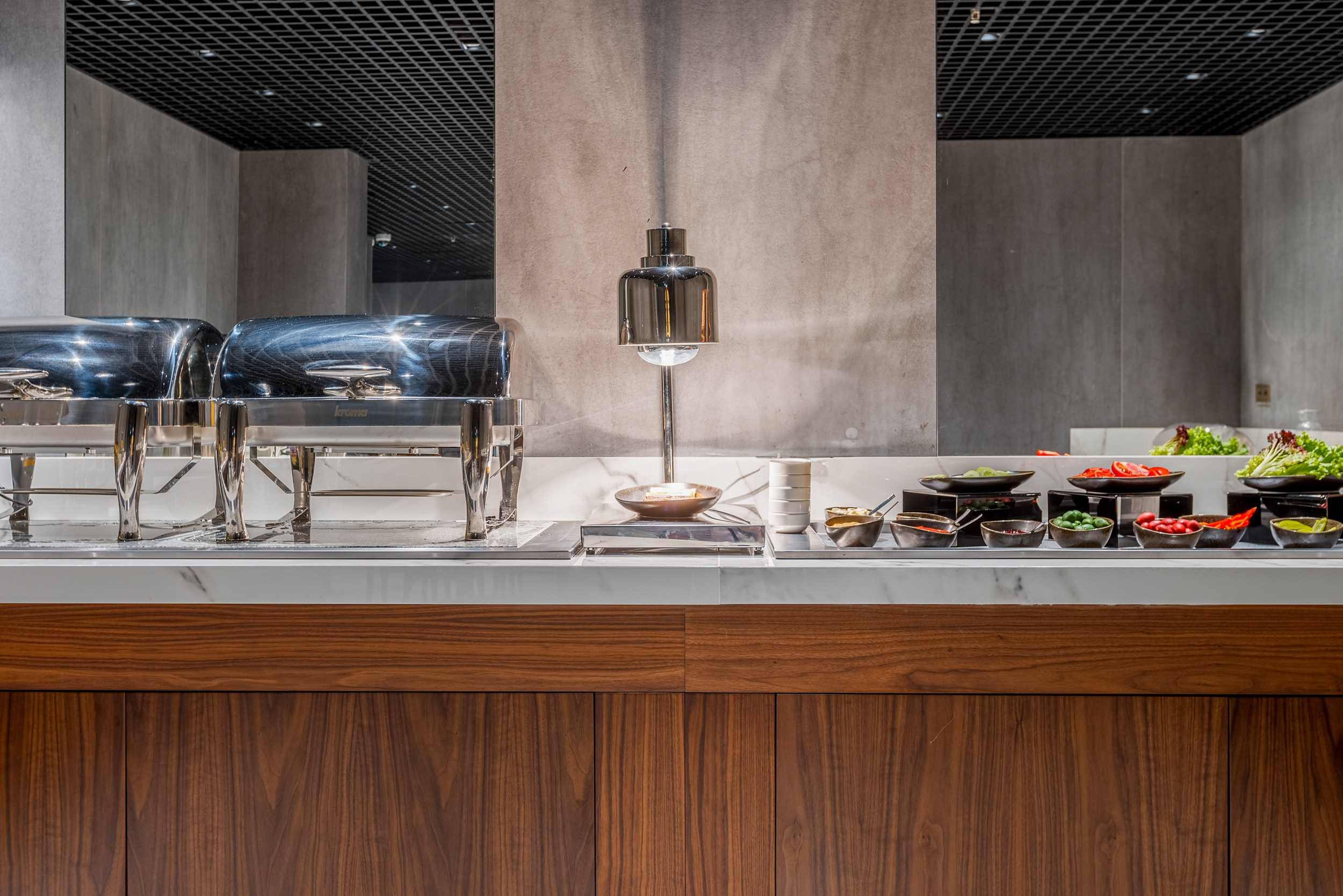 HOTEL PIAZZA EPIGRAPH (BATUMI). Режиссёр, клипмейкер, фотограф — Андрей Охота