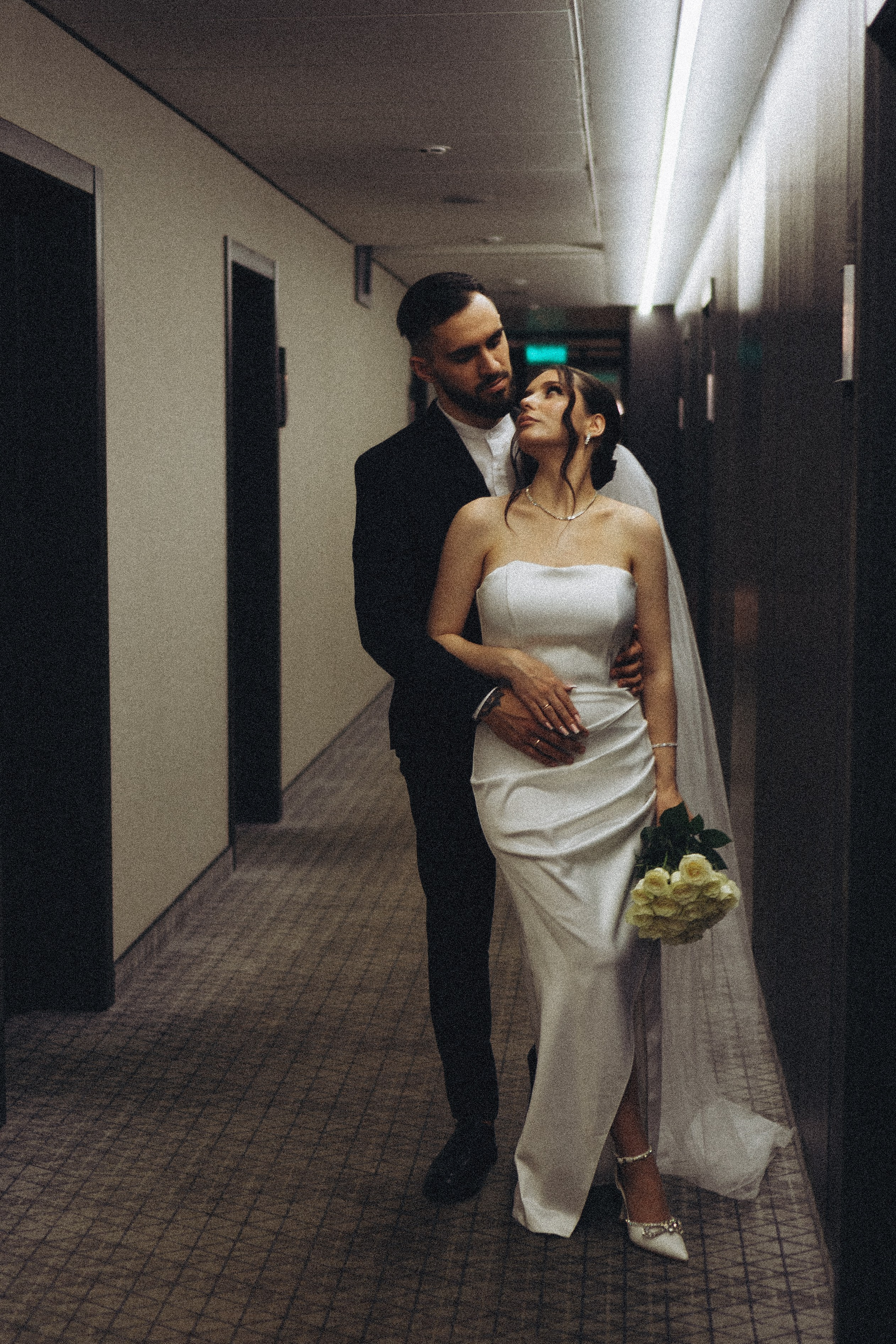 СВАДЕБНАЯ СЬЕМКА СБОРОВ ЖЕНИХА И НЕВЕСТЫ В ОТЕЛЕ И ТАКЖЕ ФОТОСЕССИИЯ В ОТЕЛЕЕ МЕГАПОЛИС БРЯНСК. Профессиональный фотограф, Санкт-Петербург — Виктория Богомолова