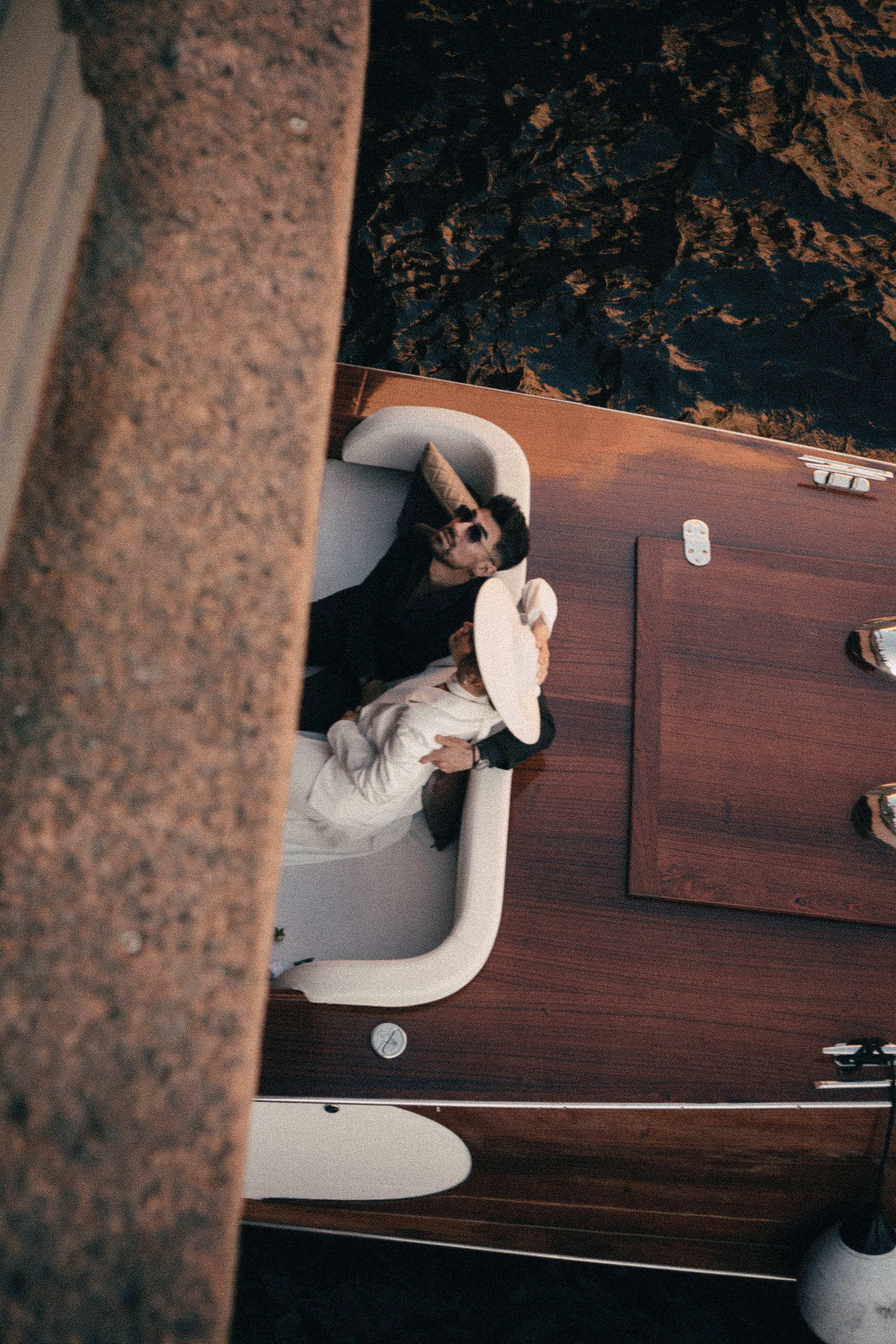 СВАДЕНБНАЯ СЬЕМКА НА КАТЕРЕ ПО КАНАЛАМ САНКТ-ПЕТЕРБУРГА И В АКВАТОРИИ НЕВЫ. Профессиональный фотограф, Санкт-Петербург — Виктория Богомолова