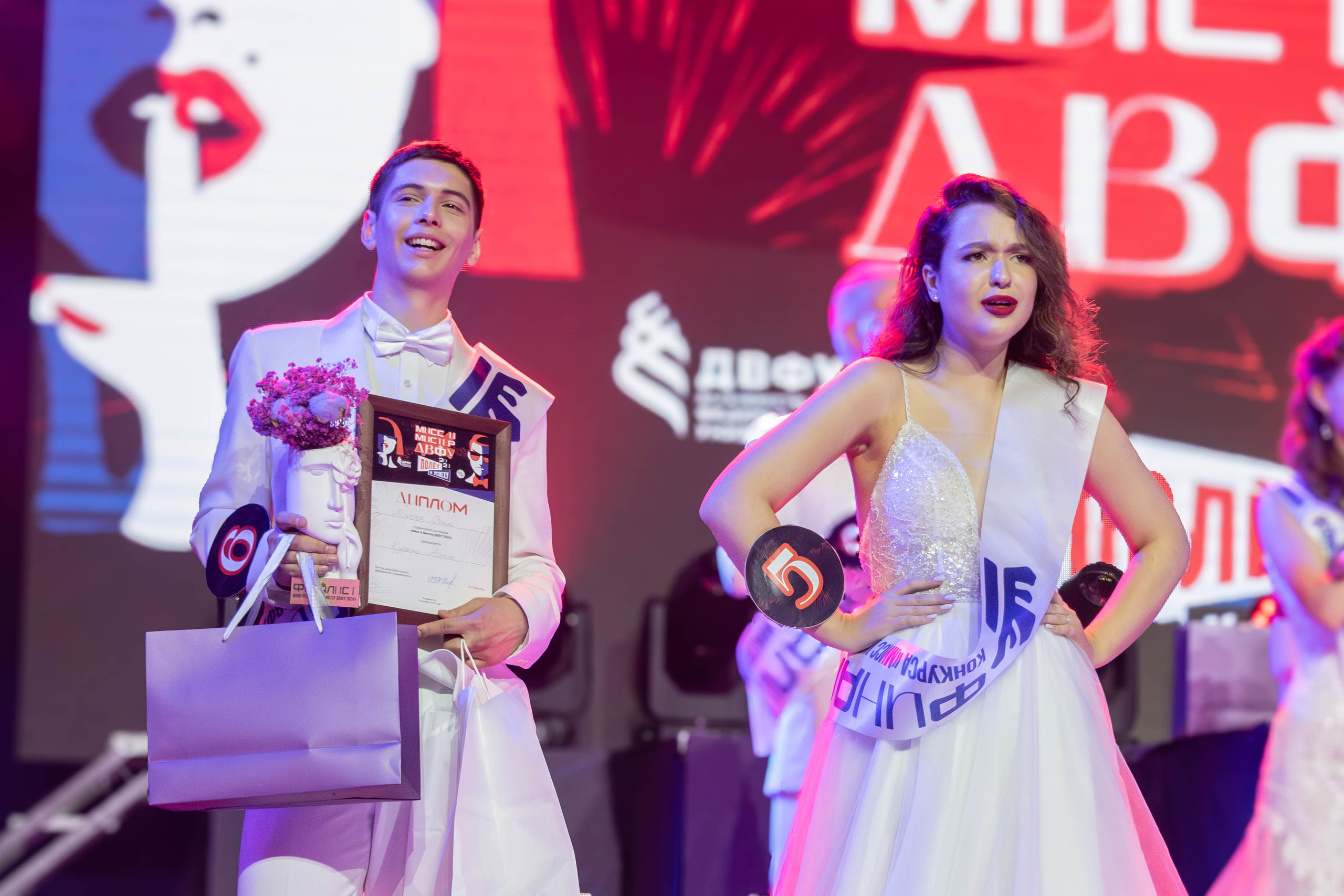 Мисс и Мистер ДВФУ 2024. Репортажный фотограф во Владивостоке Анастасия Кострова