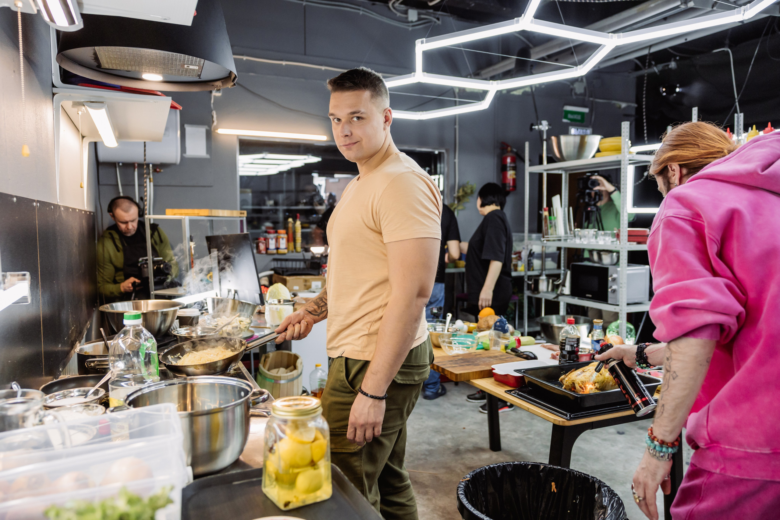 «Черная кухня», г. Москва, телеканал «Кухня». ФОТОГРАФ ИРИНА ШАМАТАВА