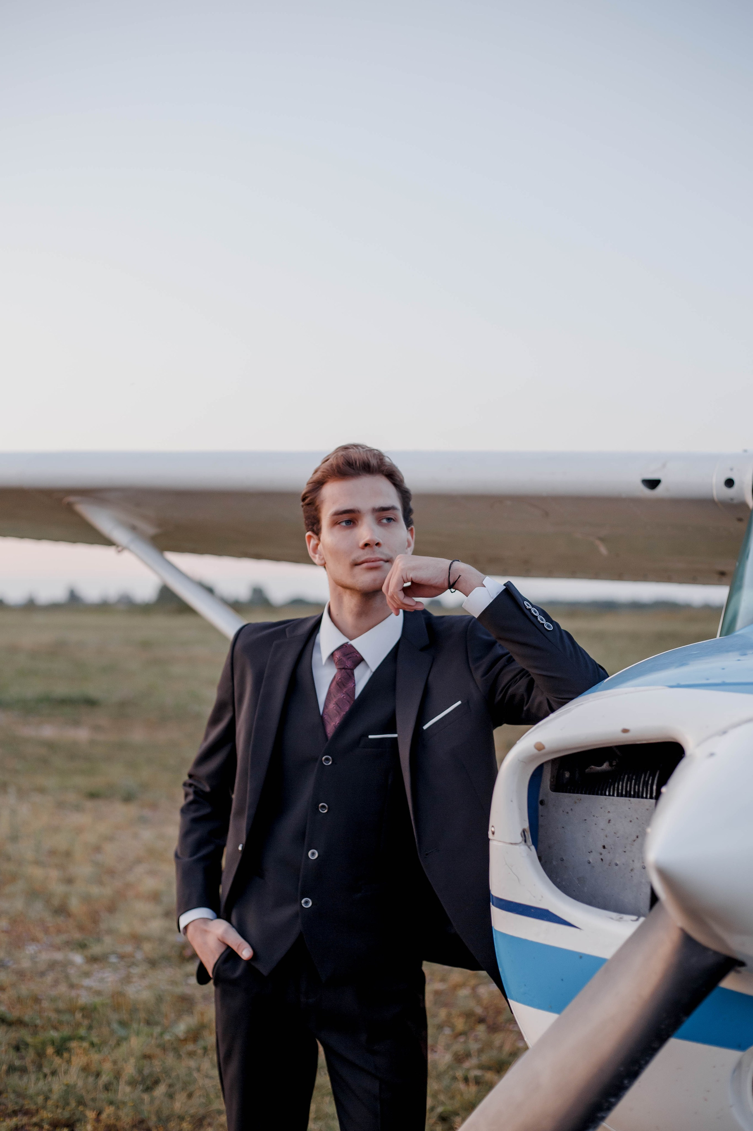 На взлетной полосе. Свадебный фотограф Санкт-Петербург  Москва