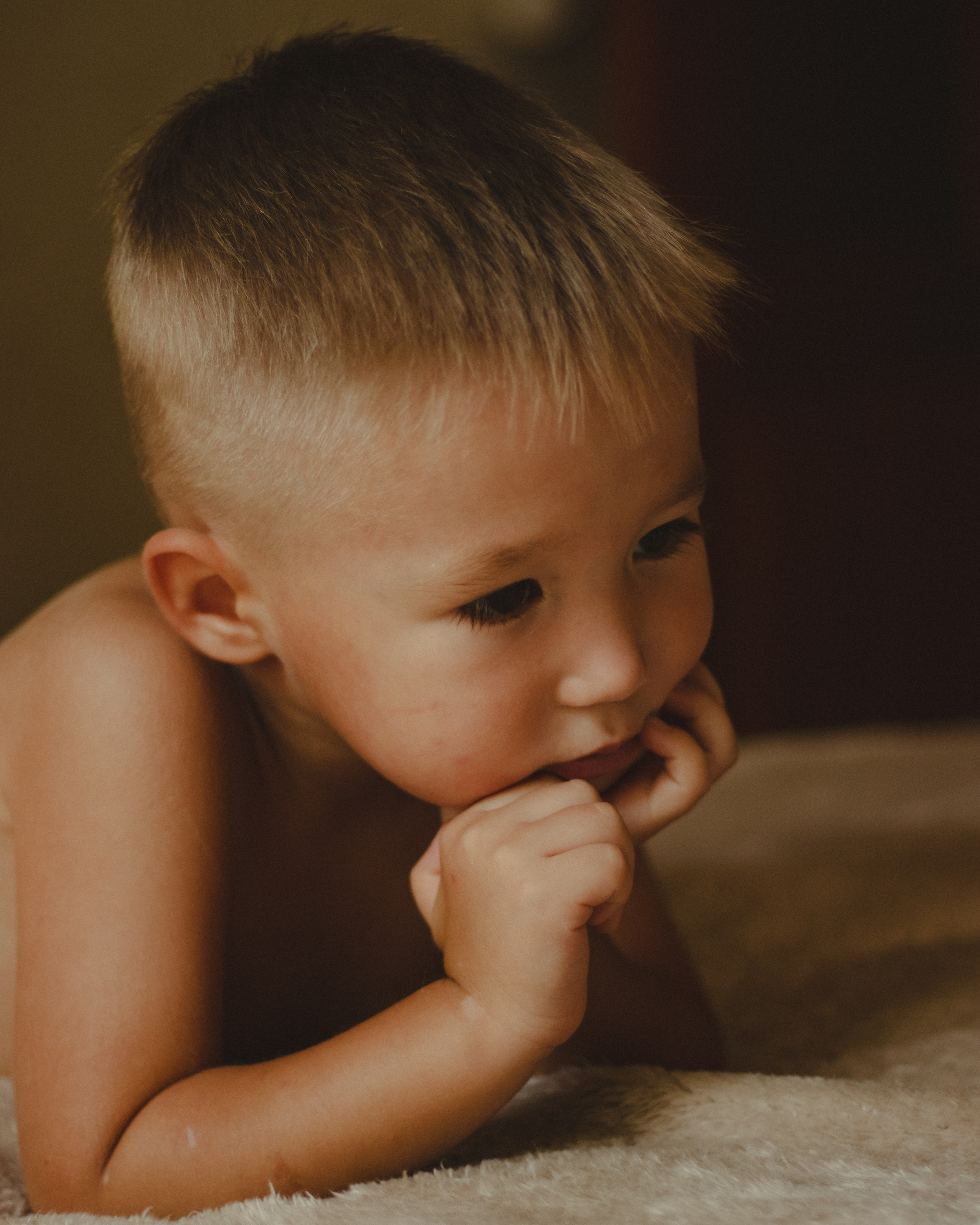 Домашняя фотосессия. Фотограф в Астане, индивидуальная, семейная, домашняя фотосессия