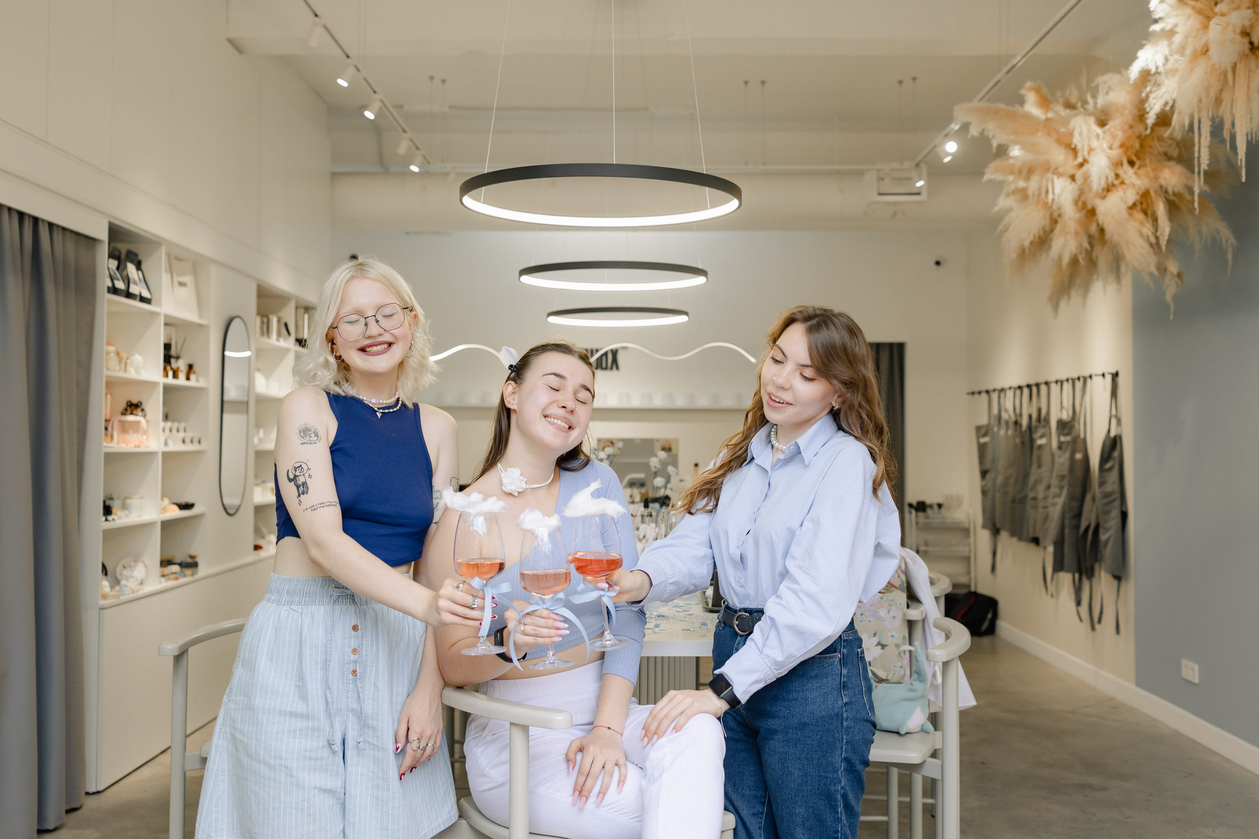 Rewax 29.07.24. Репортажный и портретный фотограф в Санктпетербурге. Видиосъемка мероприятий в Санкт-Петербурге