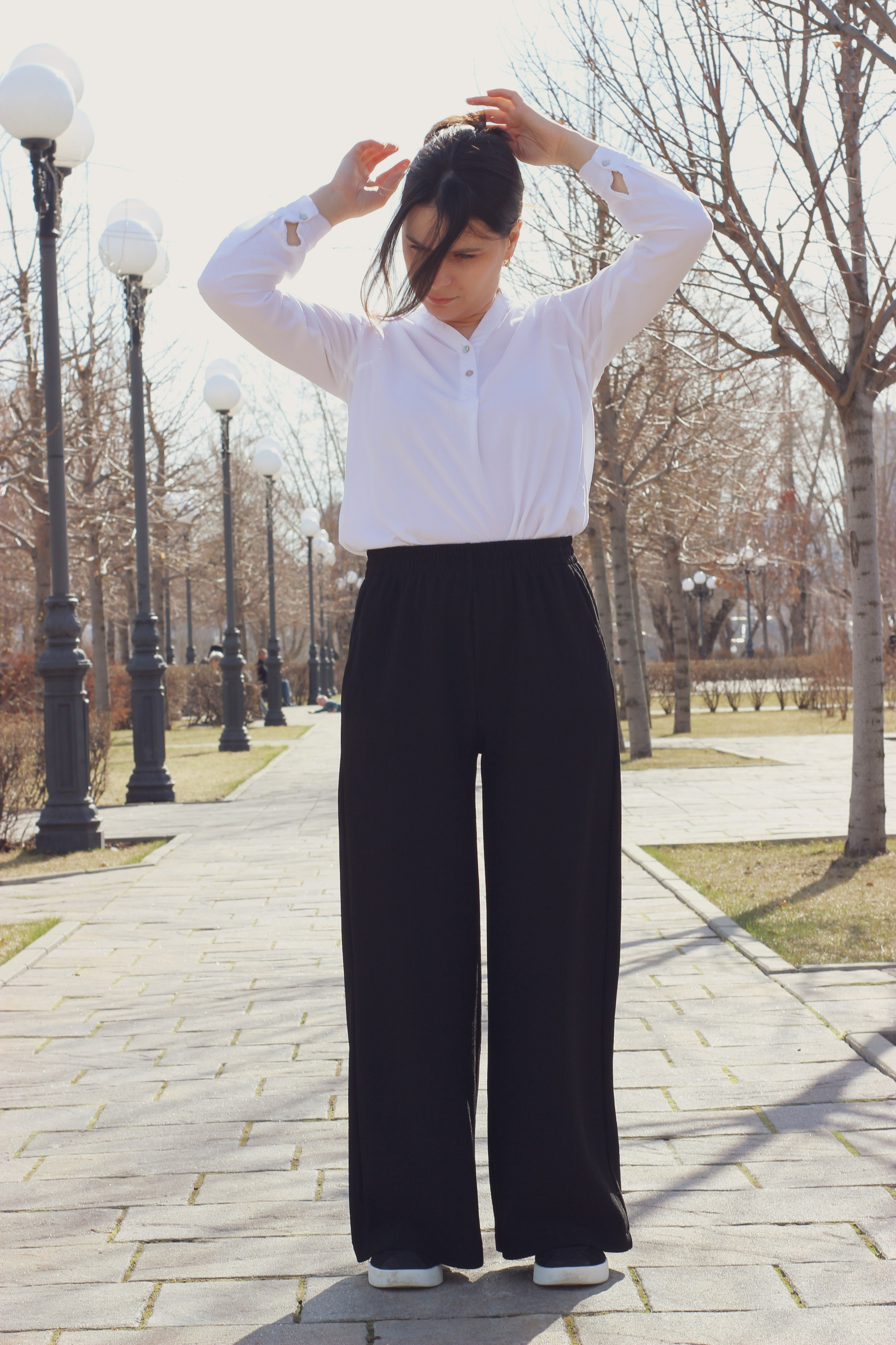 Прогулочная фотоссесия в нескольких образах. Фотограф Ольга Южная / Екатеринбург