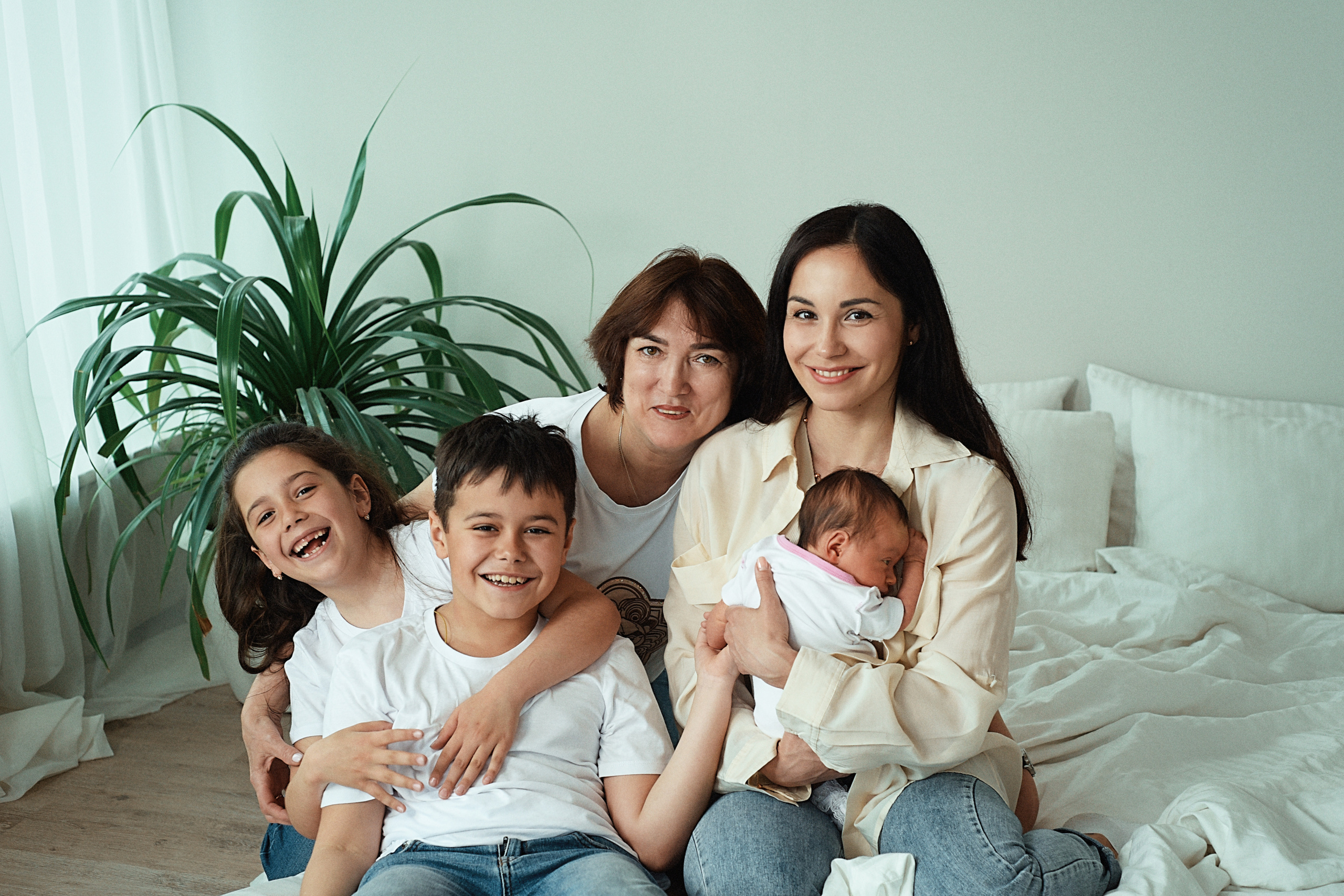 Уютные съемки для малышей у Вас дома. Семейный, детский фотограф, домашняясъемка в г. Оренбурге