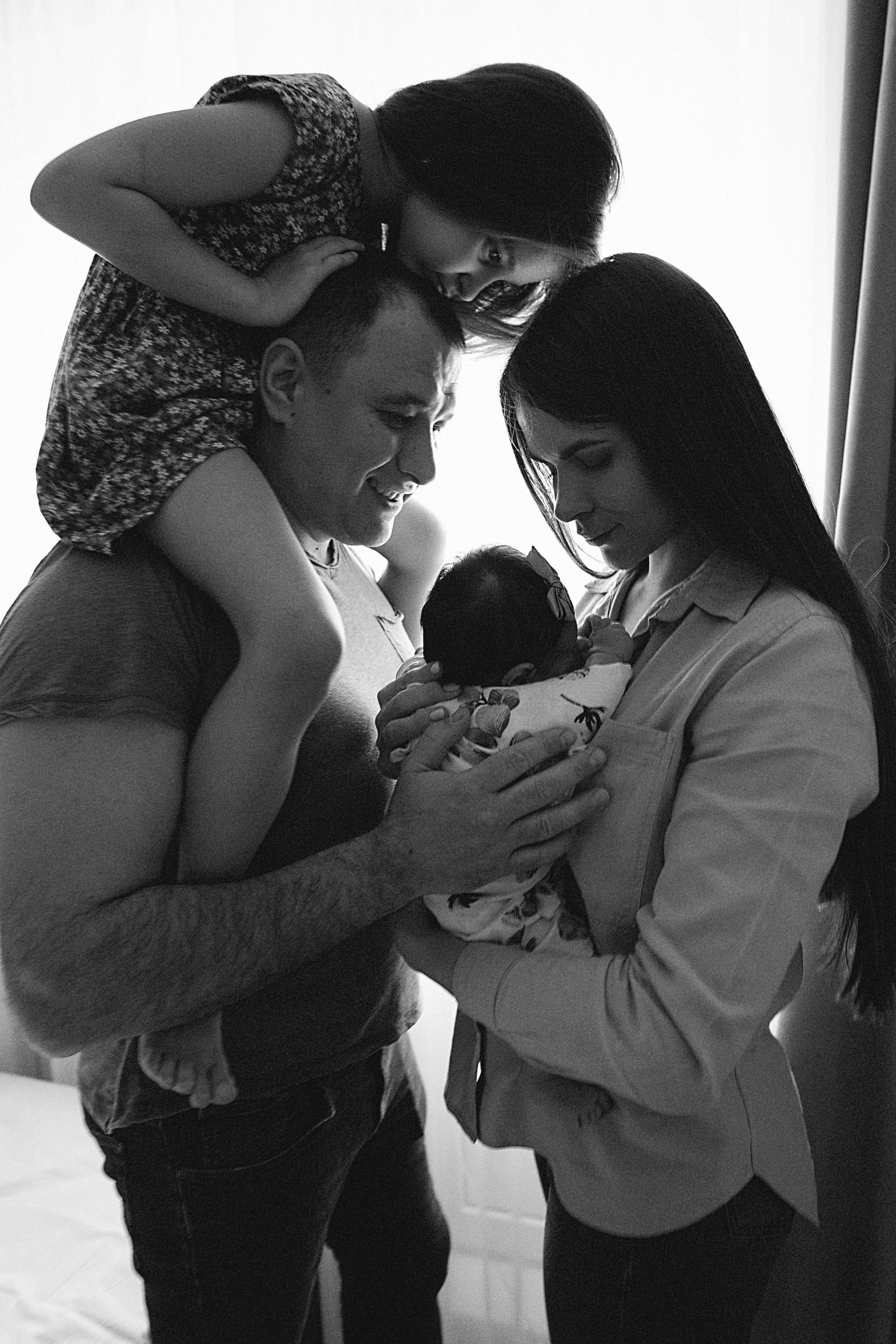 Уютные съемки для малышей у Вас дома. Семейный, детский фотограф, домашняясъемка в г. Оренбурге