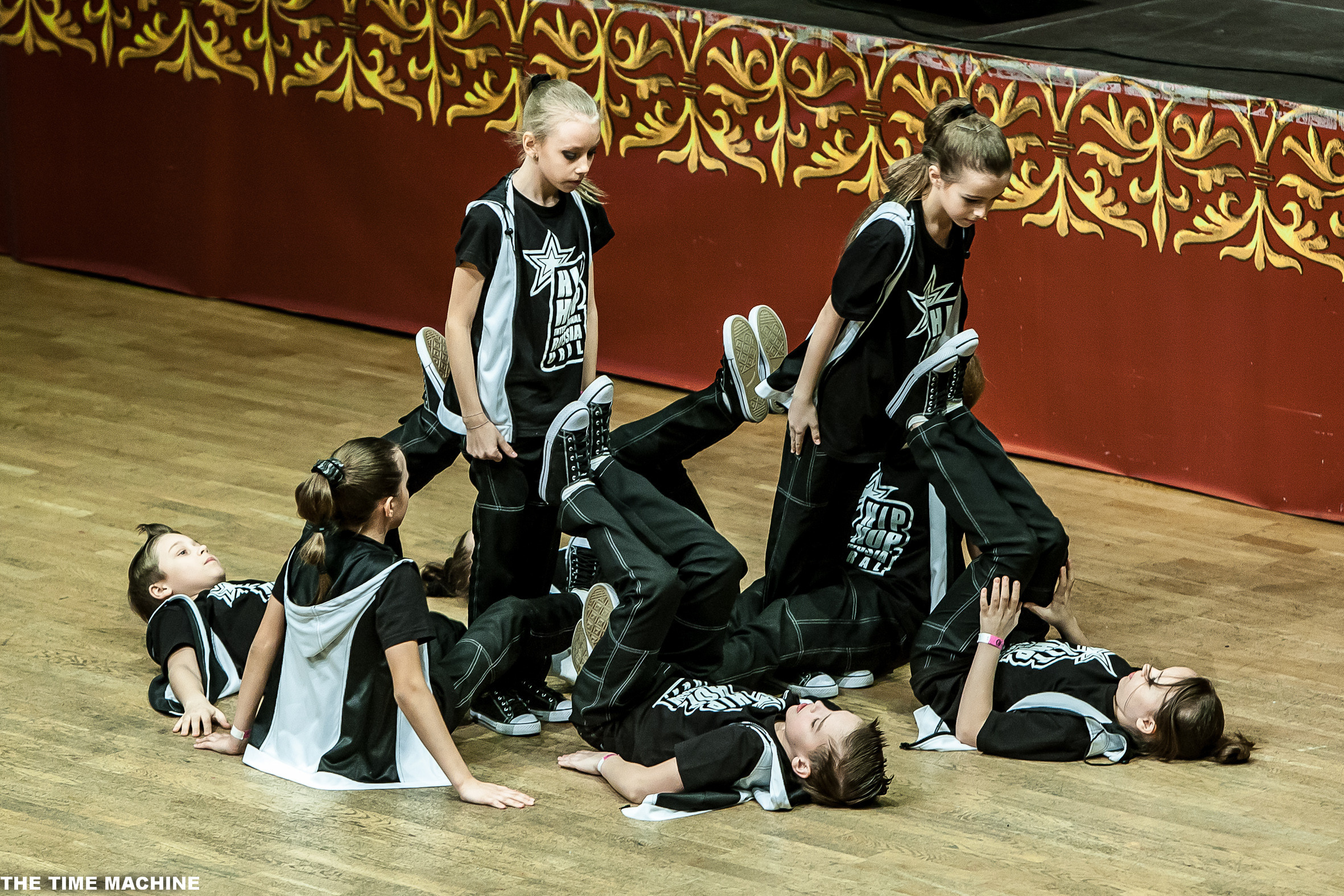 КОНЦЕРТ. Фотограф для маркетплейсов Михаил Бове