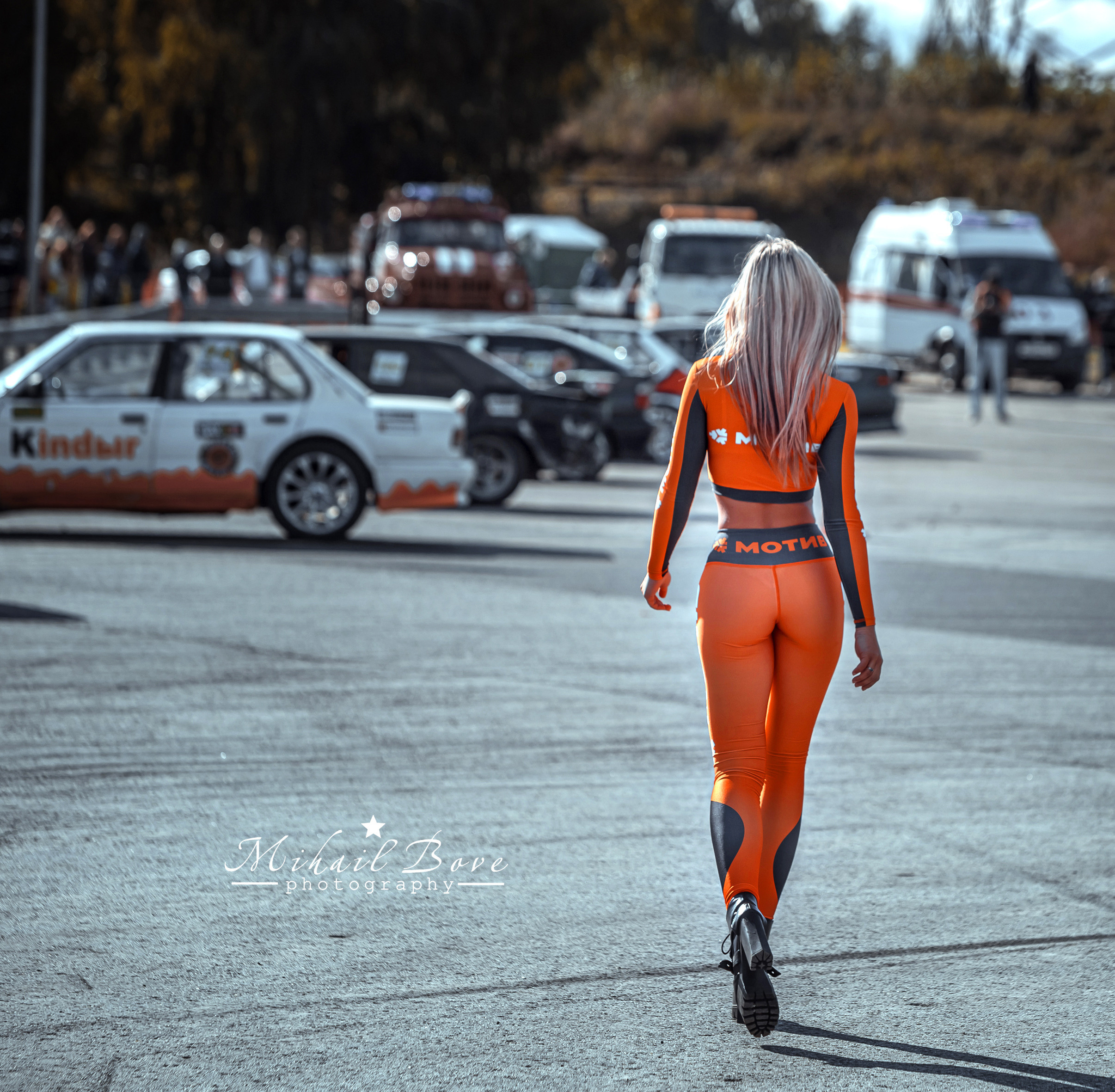 АВТОГОНКИ. Фотограф для маркетплейсов Михаил Бове