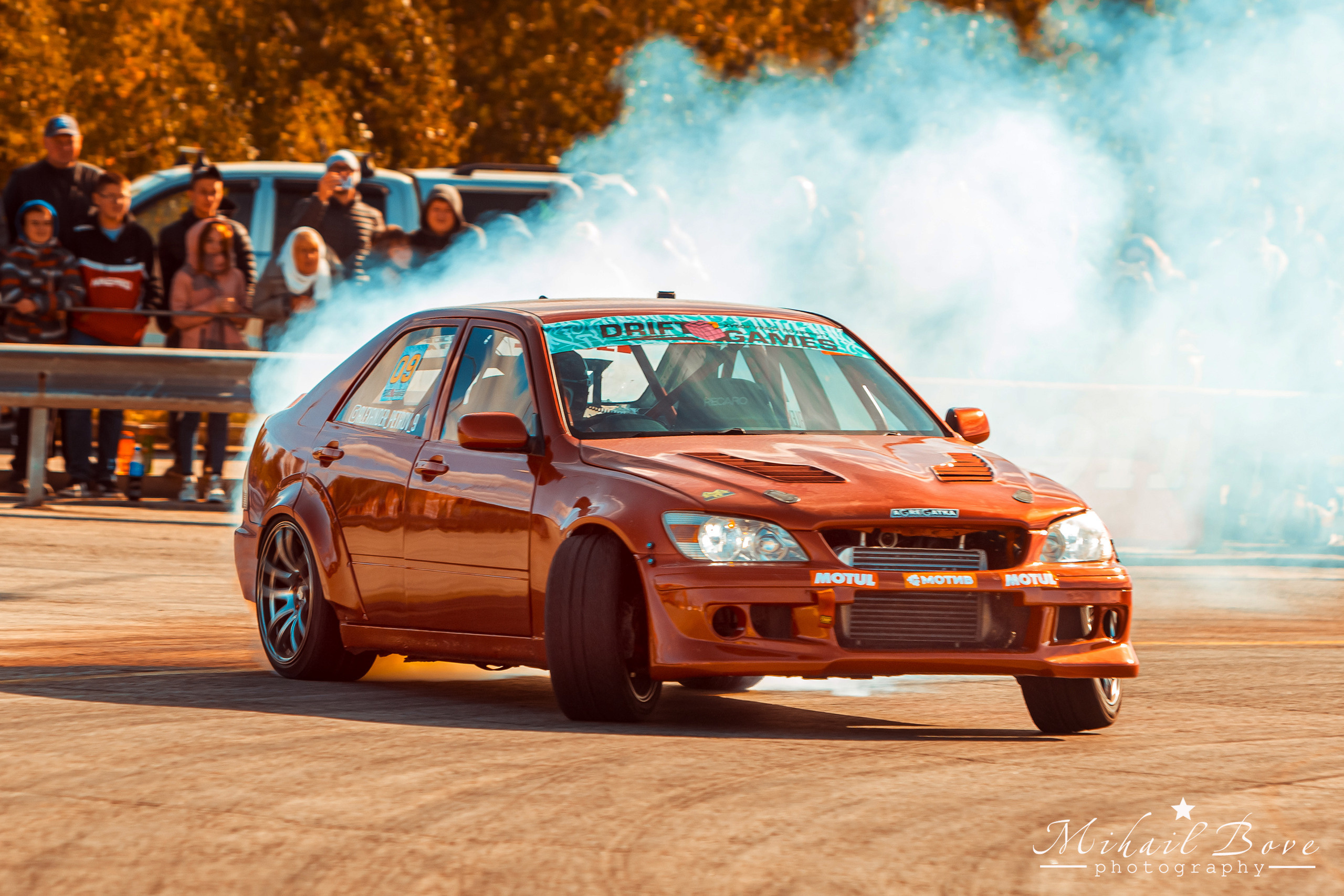 АВТОГОНКИ. Фотограф для маркетплейсов Михаил Бове