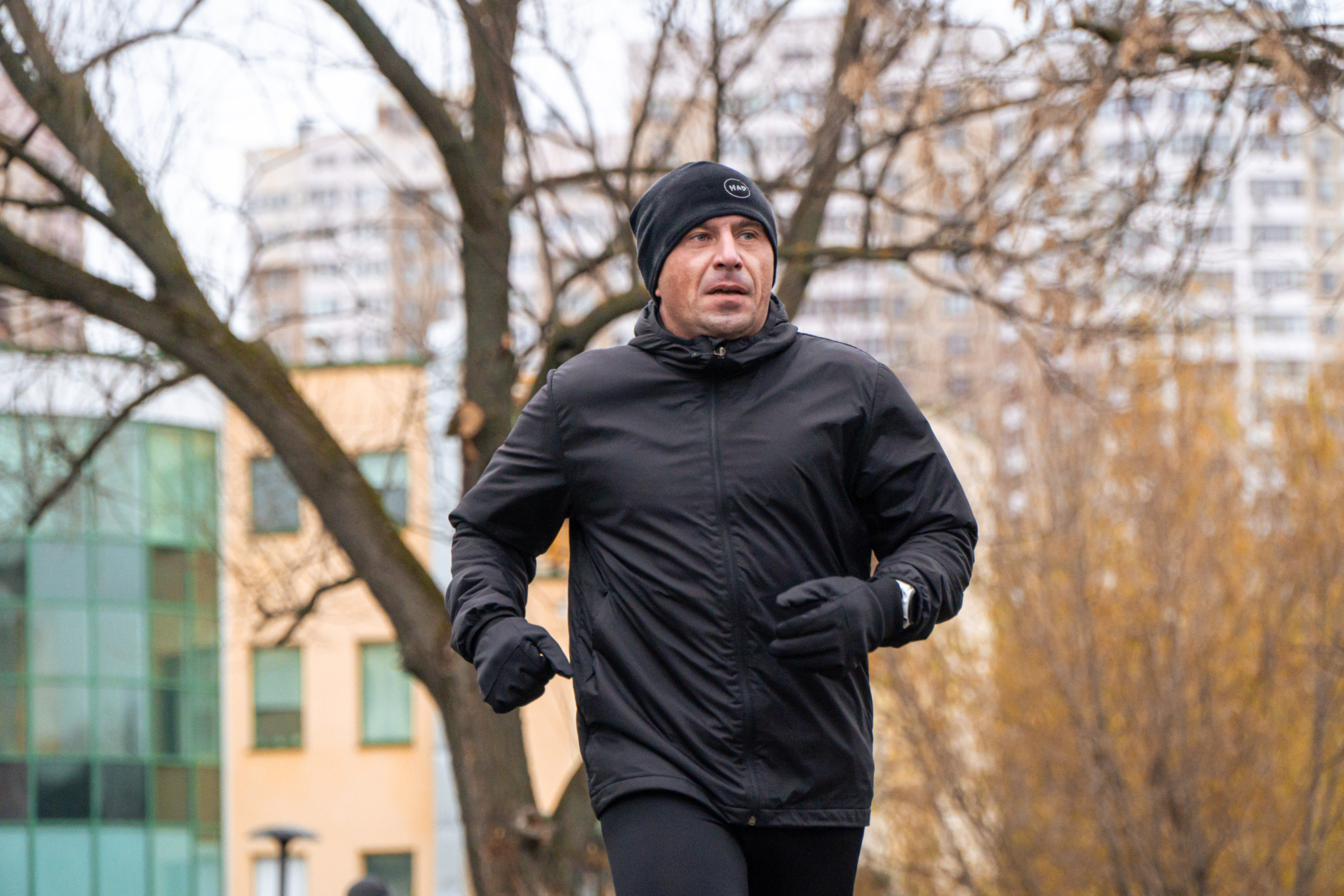 5 вёрст Реутов 16.11.2024. Роман Капилюшов. Бег. Фото. Видео. г. Люберцы