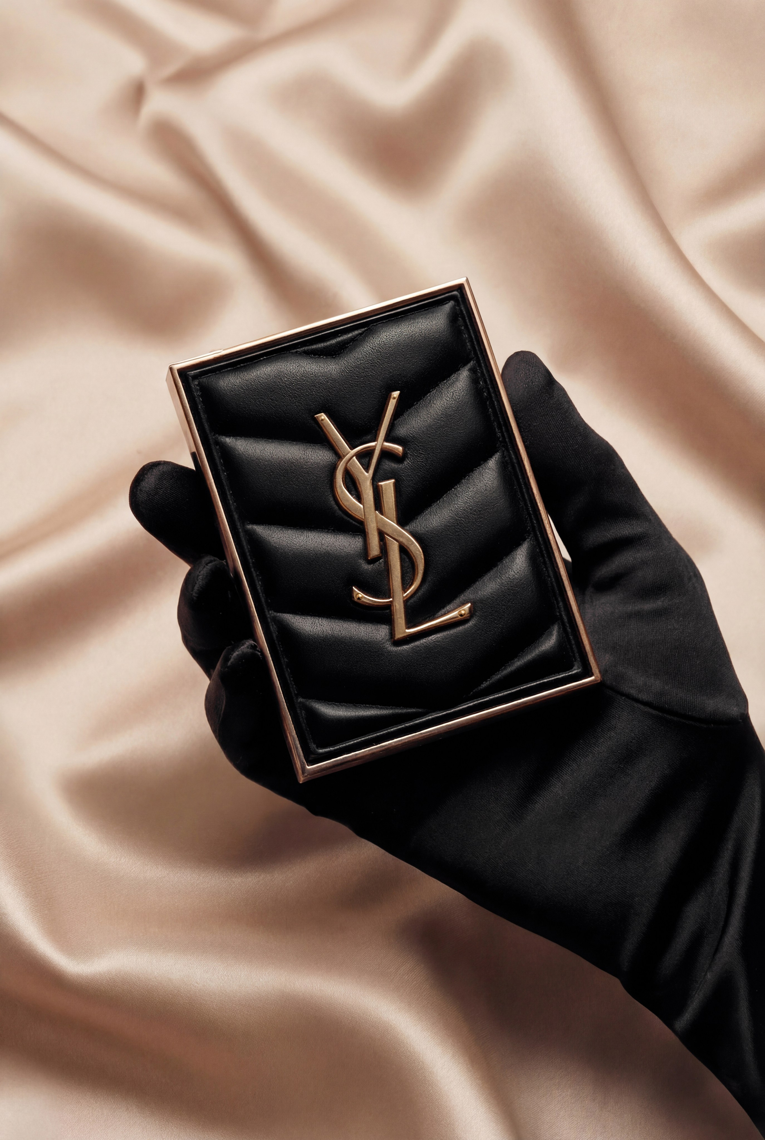 YSL. Рекламный, интерьерный, предметный фотограф в Москве, Санкт-Петербурге Ждан Павел