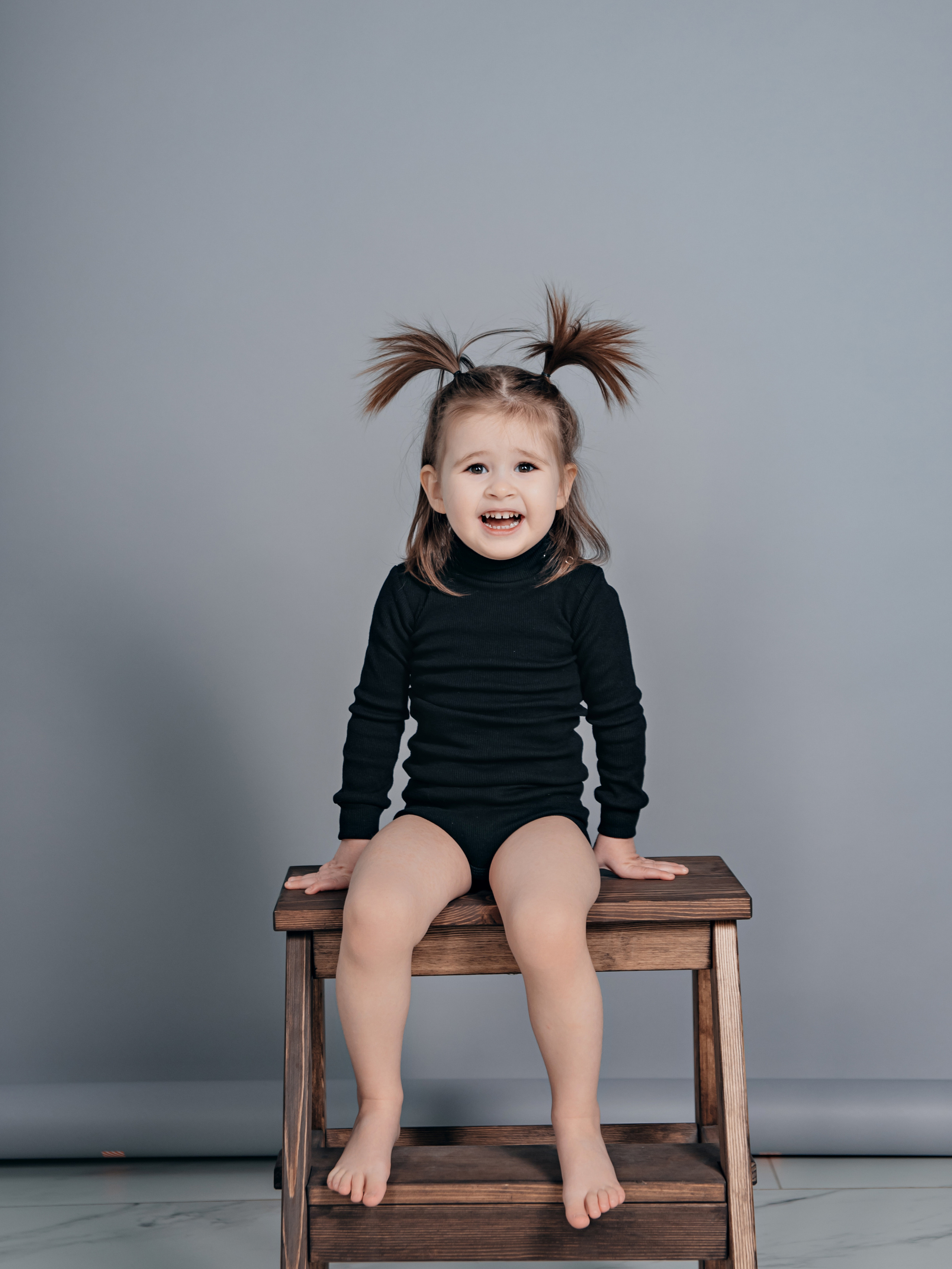 Семейная фотосессия в студии. Фотограф Москва