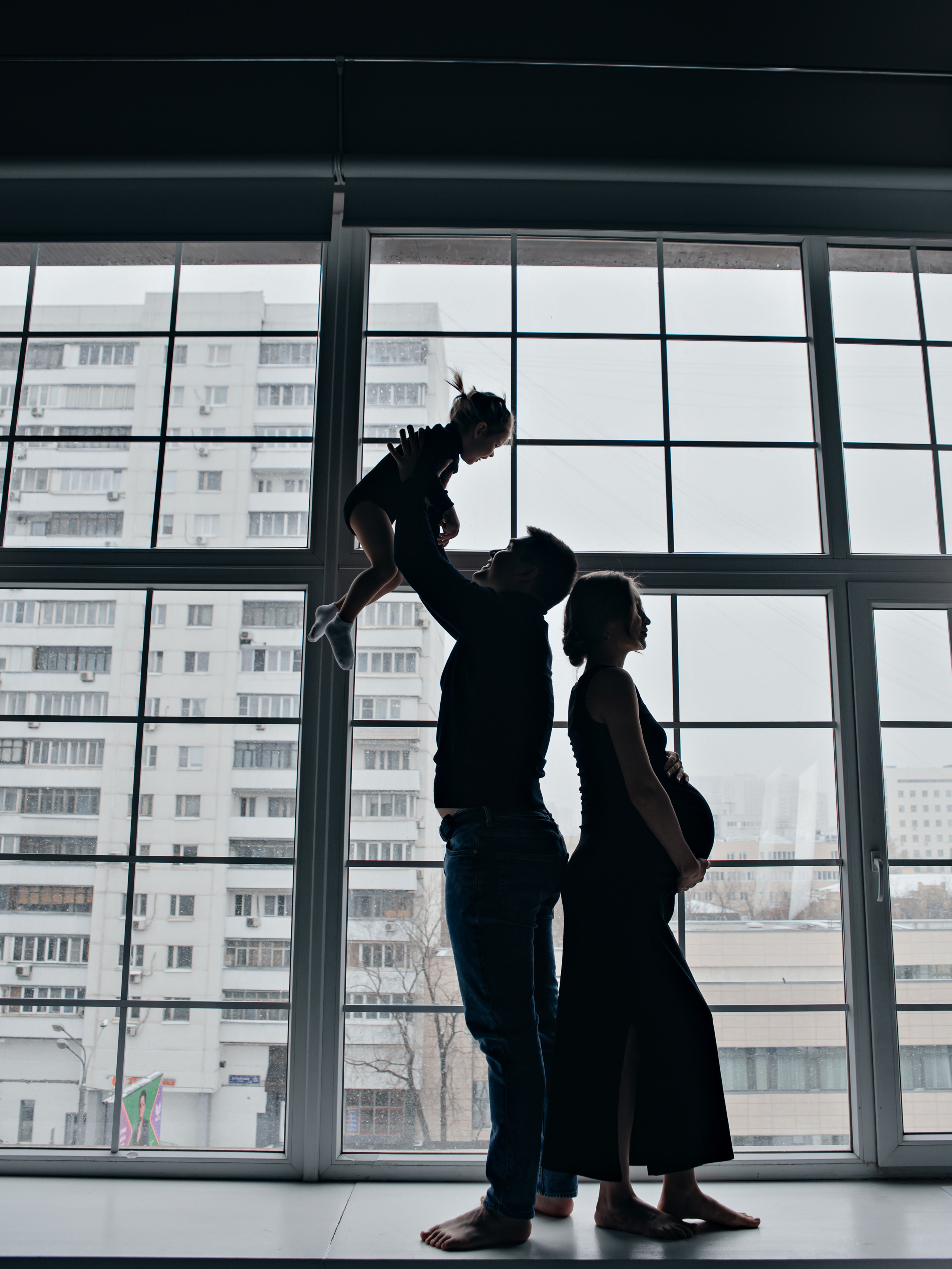 Семейная фотосессия в студии. Фотограф Москва