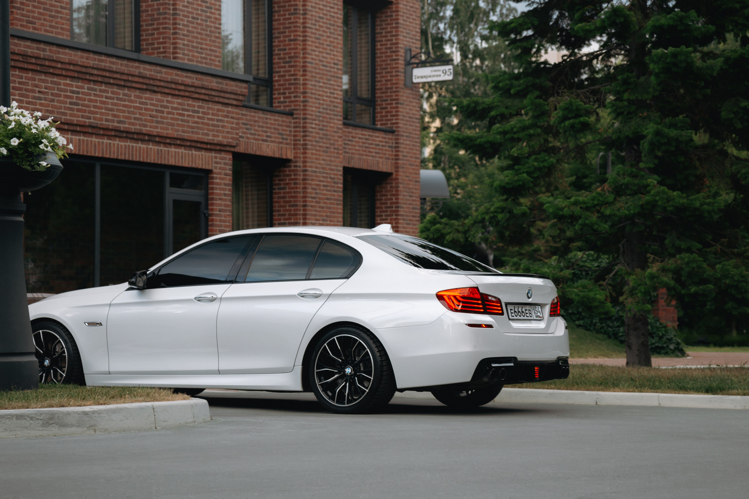 BMW 530d F10. Автомобильный фотограф и видеограф в Новосибирске|Александра Косухина