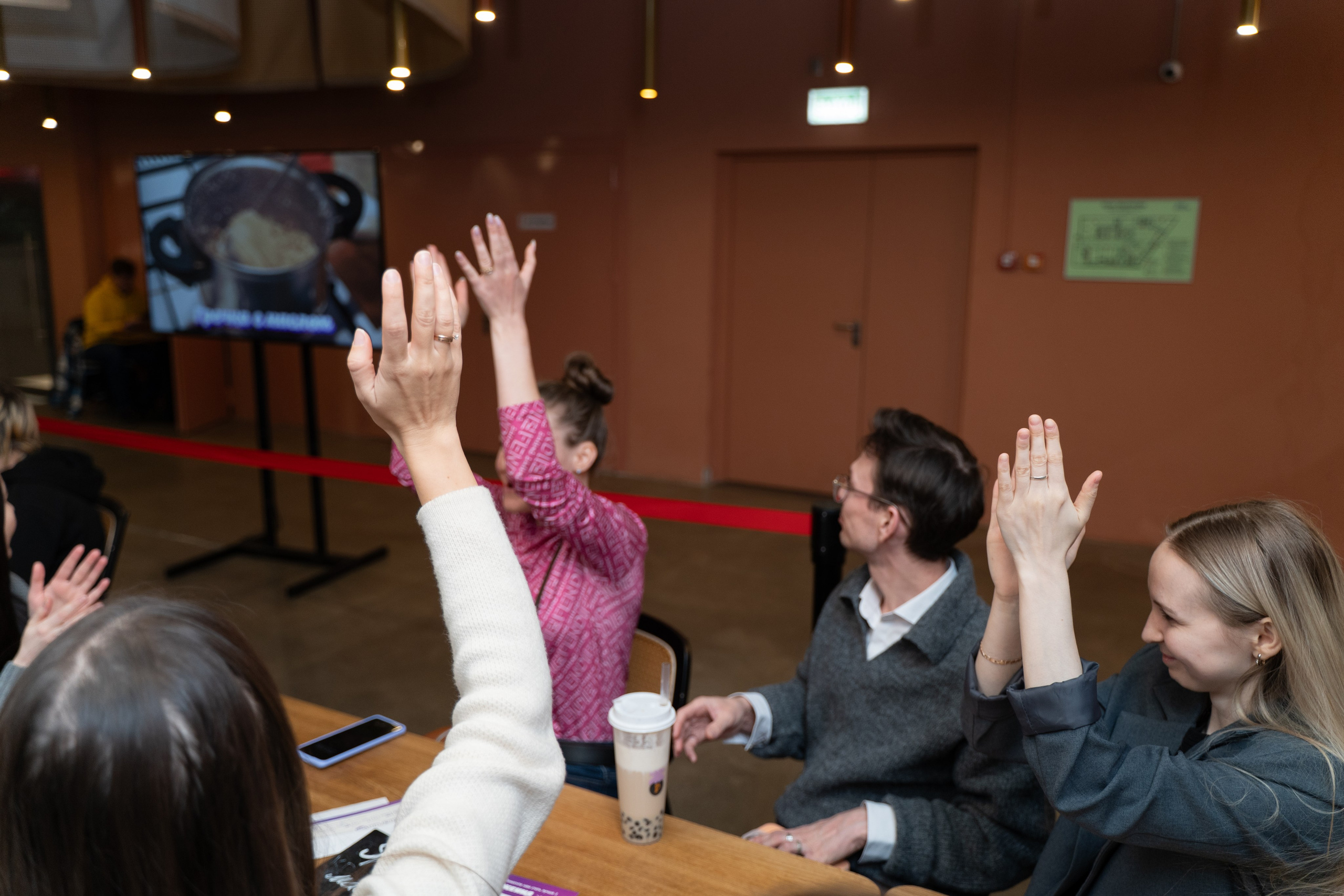 Квиз. Видео и Фото